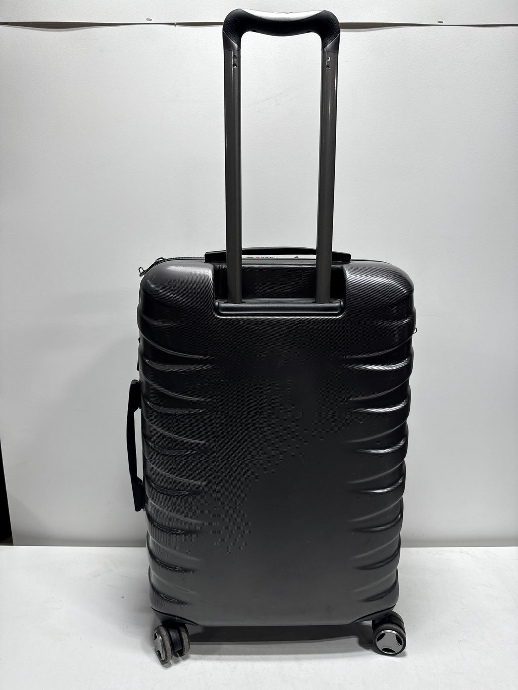 Used Ricardo 3 piece Hardside Spinner Set - *Luggage & Travel