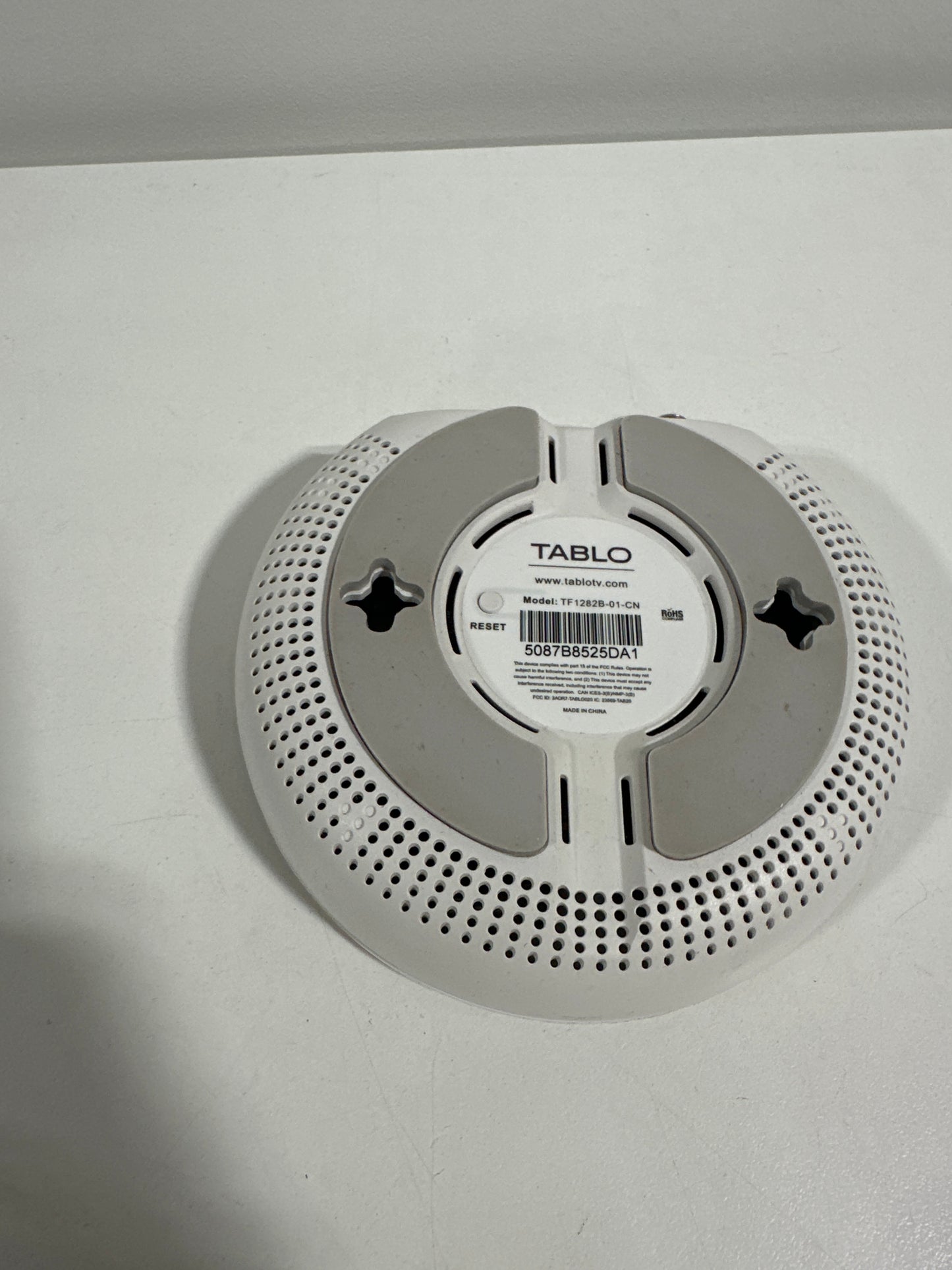 Used Tablo - 4th Gen, 2-Tuner, 128GB Over-the-Air DVR & Streaming Player - White