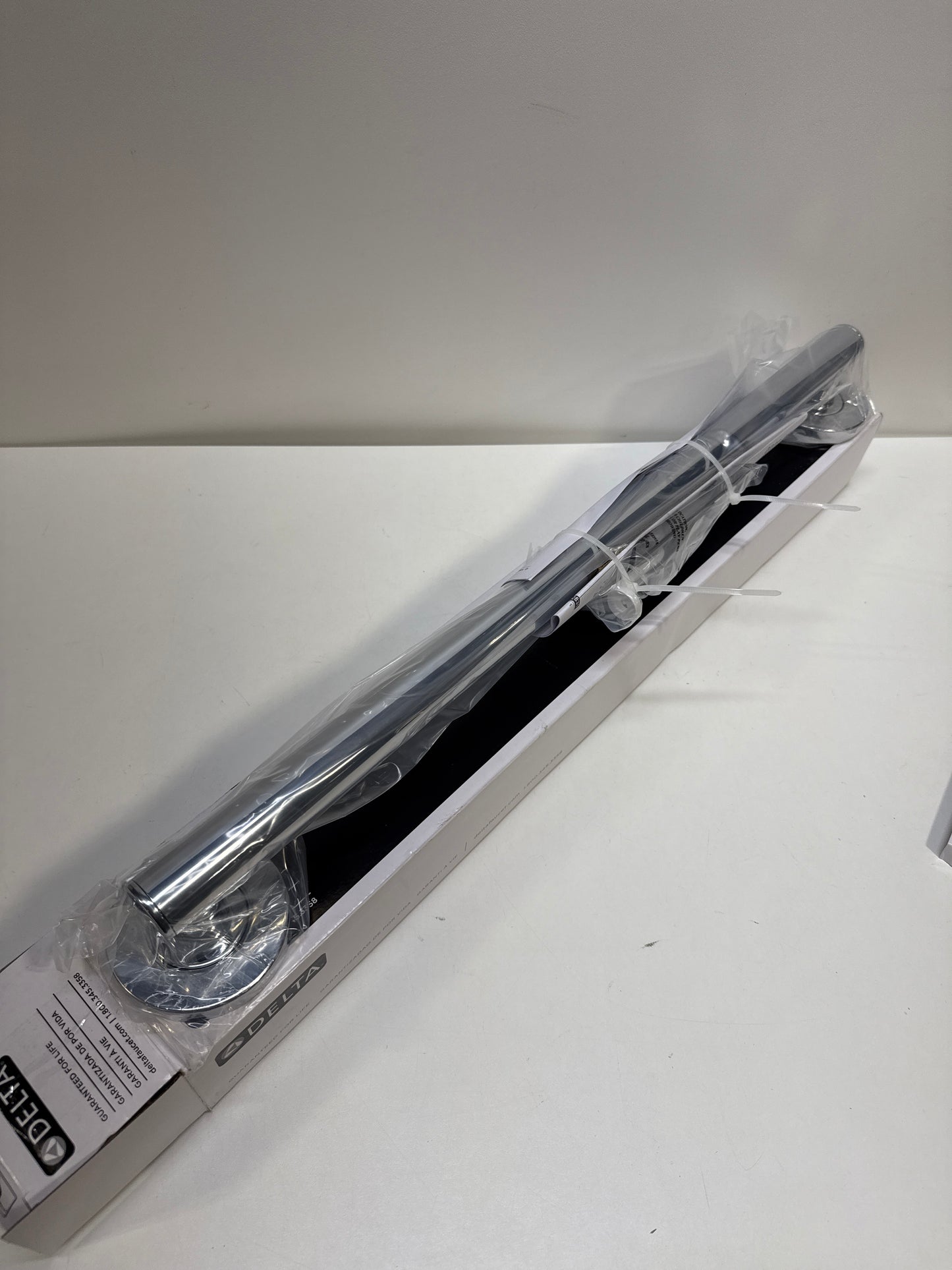 Delta 41824 24 Contemporary Decorative ADA Grab Bar Chrome