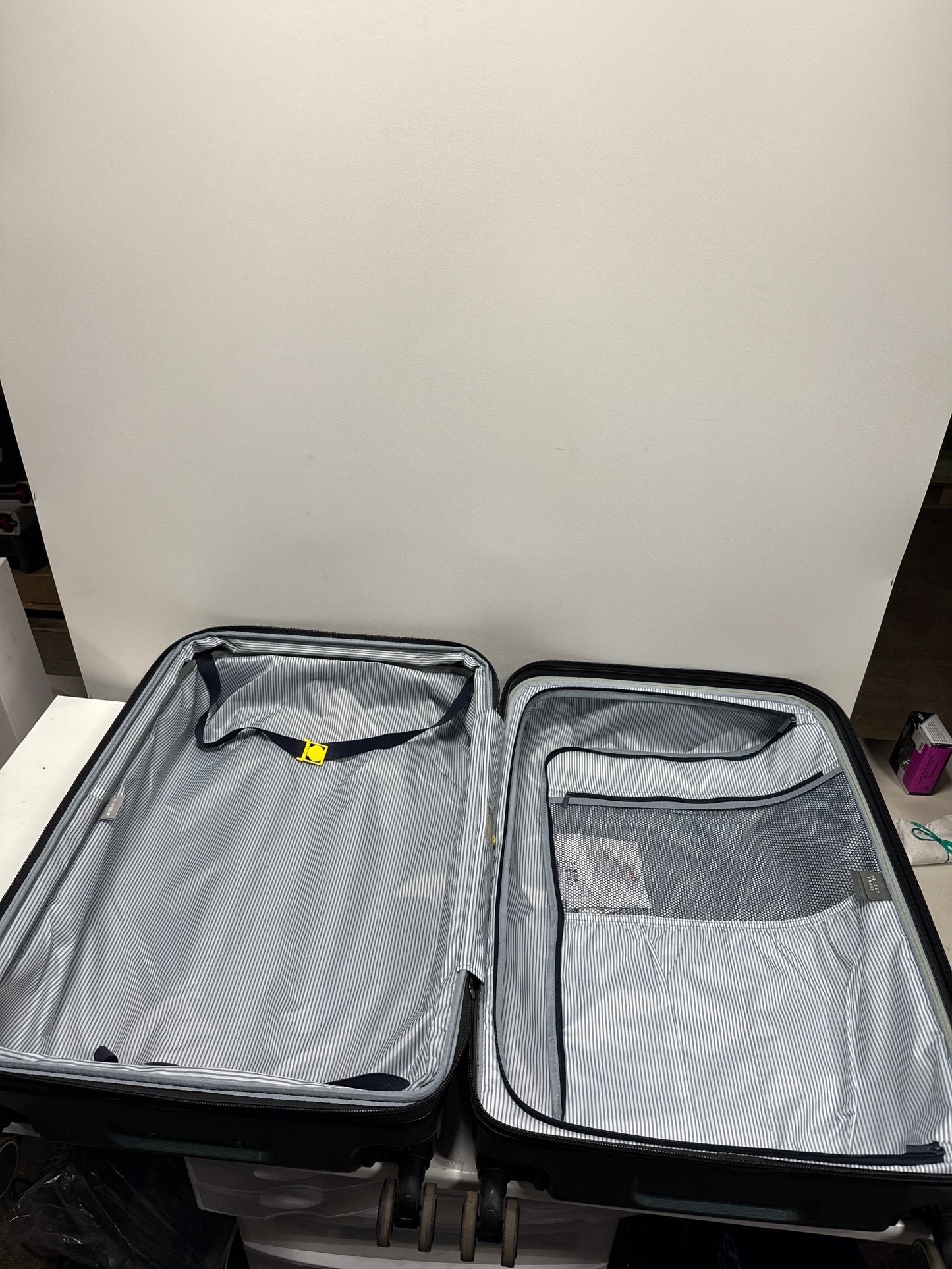 Delsey Paris 2-piece Hardside Luggage Set - Dark Green