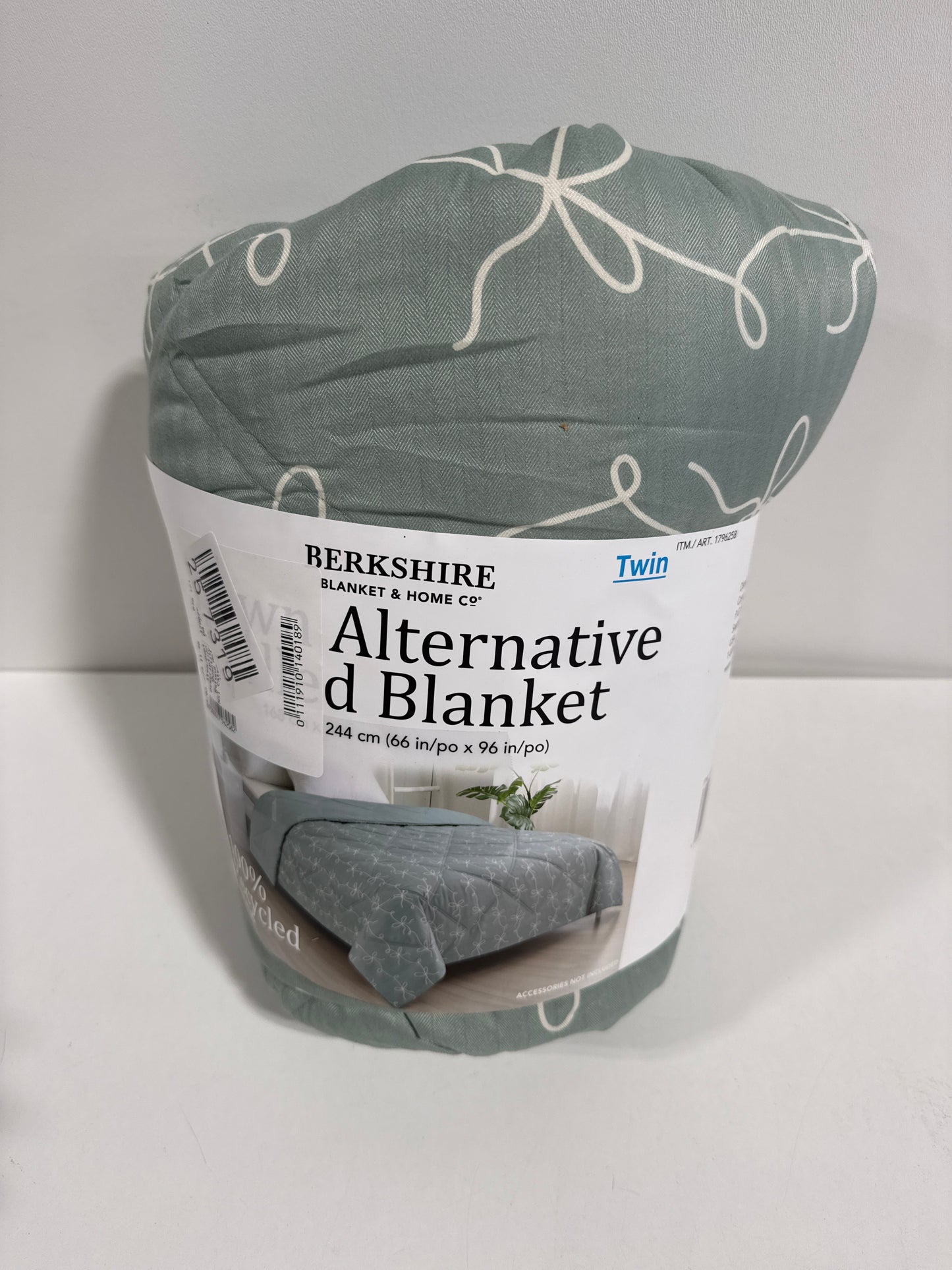 Berkshire Down ALT Blanket Twin 66”x96”