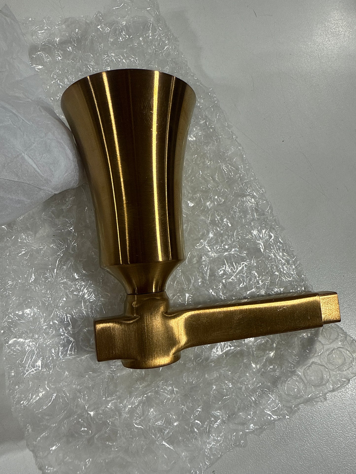 Scratch Flara 9 in. Wall Mounted Single Towel Bar in Brushed Gold