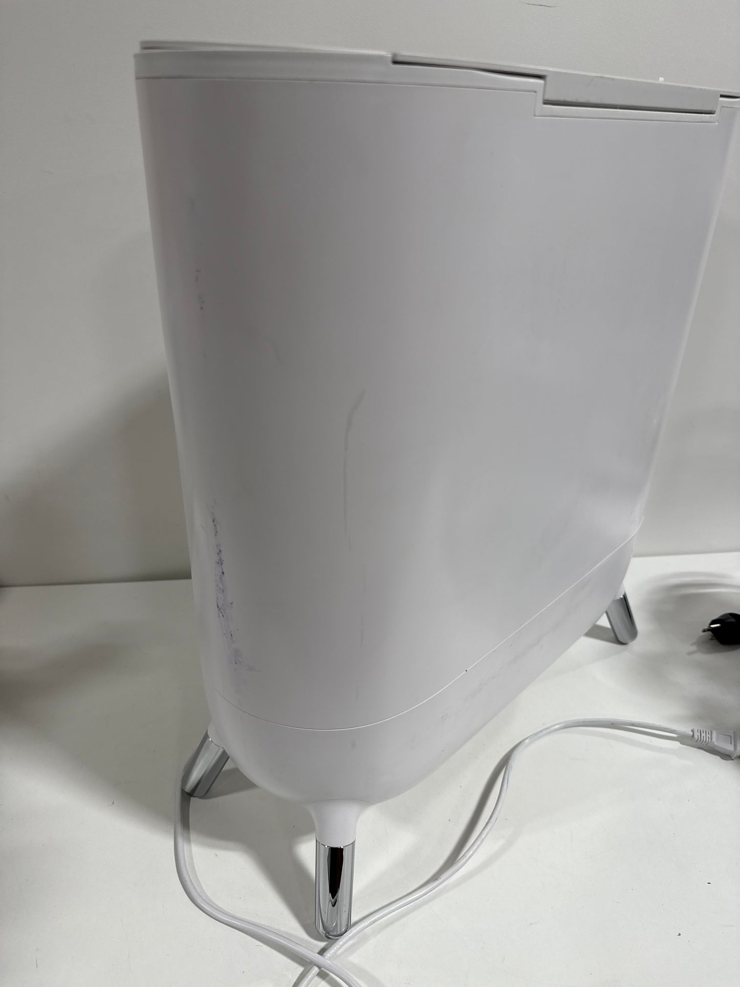 Used Sharper Image SpaStudio Automatic Towel Warmer - White