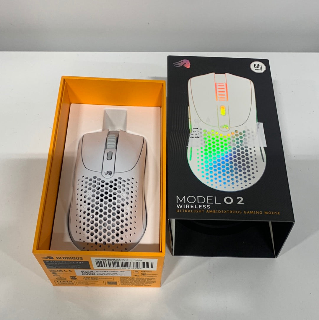 Glorious - Model O 2 Lightweight Wireless Optical Gaming Mouse with BAMF 2.0 Sensor - Matte White