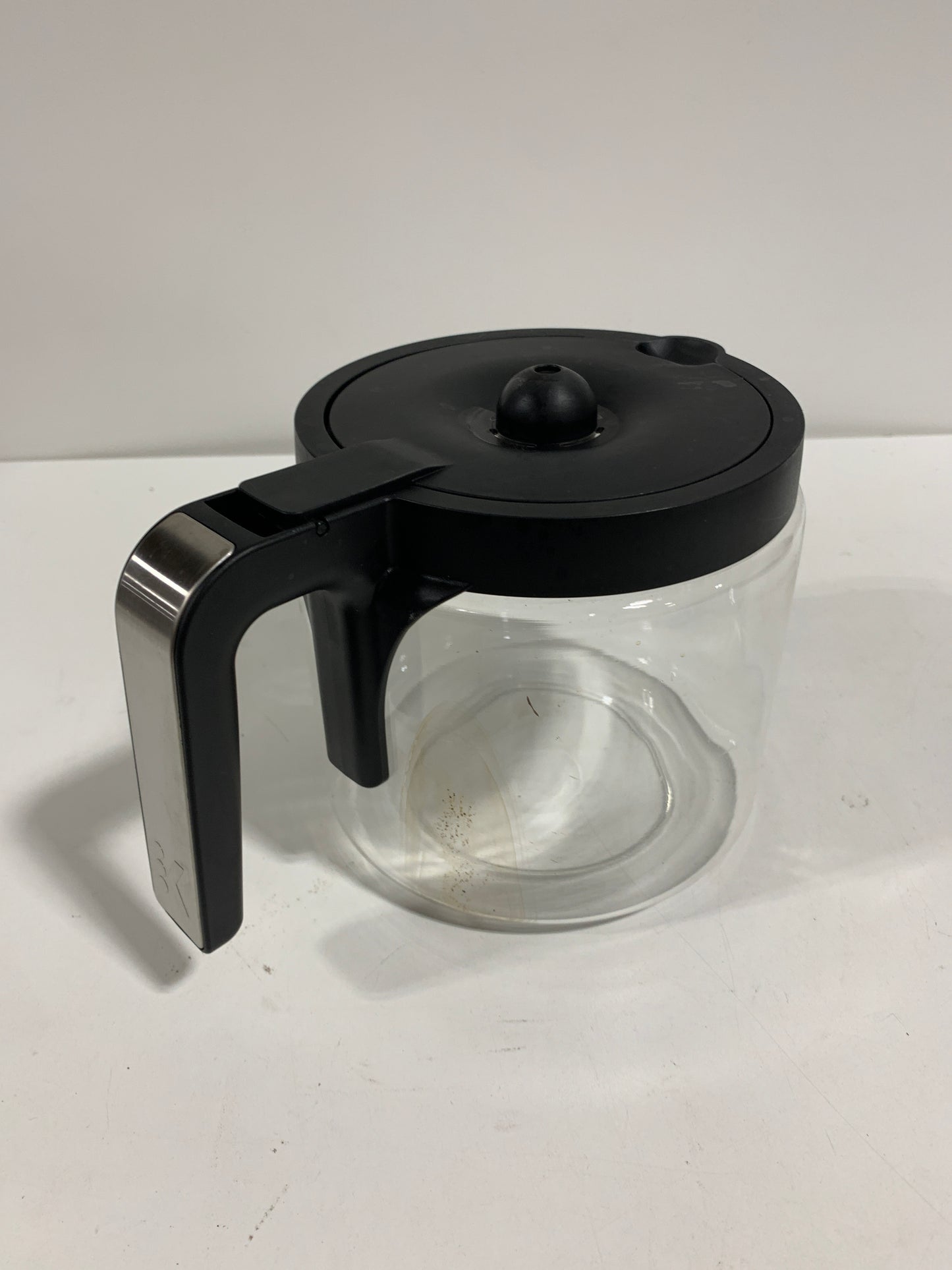 Cafetera Keurig K-Duo Plus de una sola porción y jarra