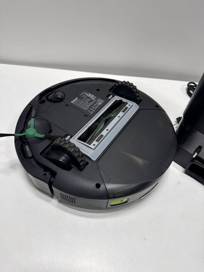 Used IRobot - Roomba 105 Combo Vacuum & Mop + AutoEmpty Dock
