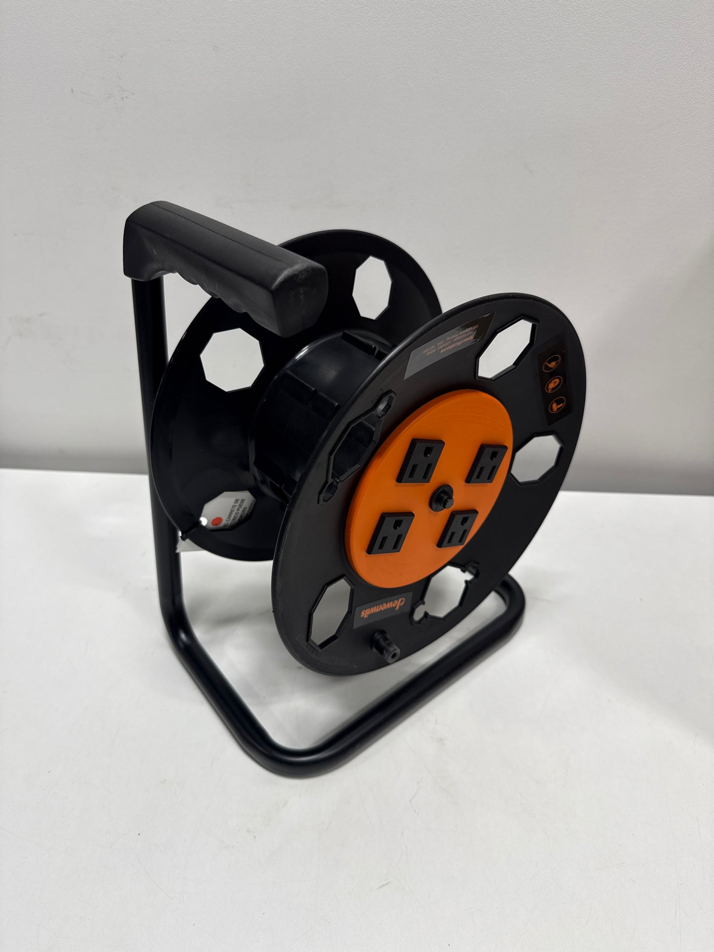 Heavy Duty Hand Wind 100 Ft. 14/3,16/3 Gauge 15 Amp Retractable Extension Cord Reel with 4 Grounded Outlets