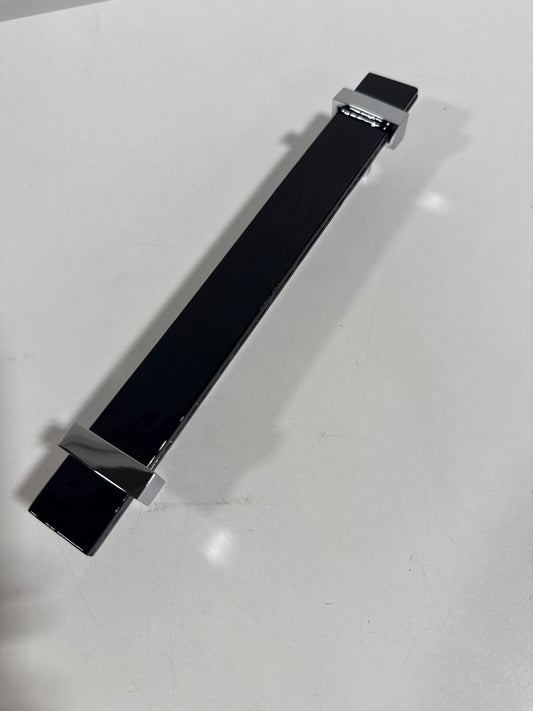 Sietto P-1903-9 Adjustable Center to Center 9"L Handle Cabinet - Brass