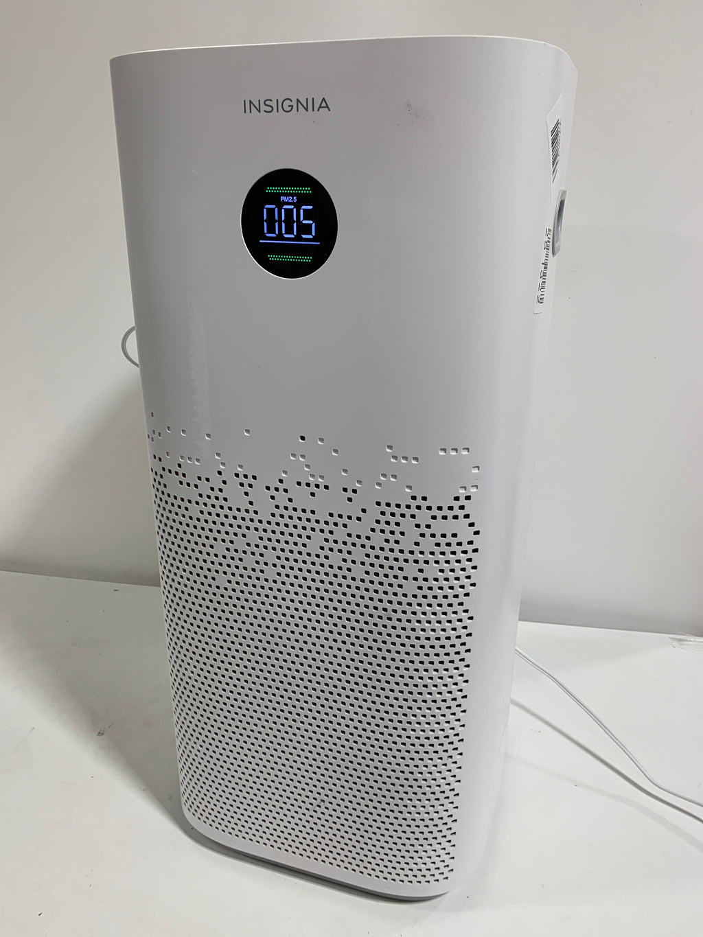 Used Insignia™ - 497 Sq. Ft. HEPA Air Purifier with ENERGY STAR Certification - White - *Home Environment