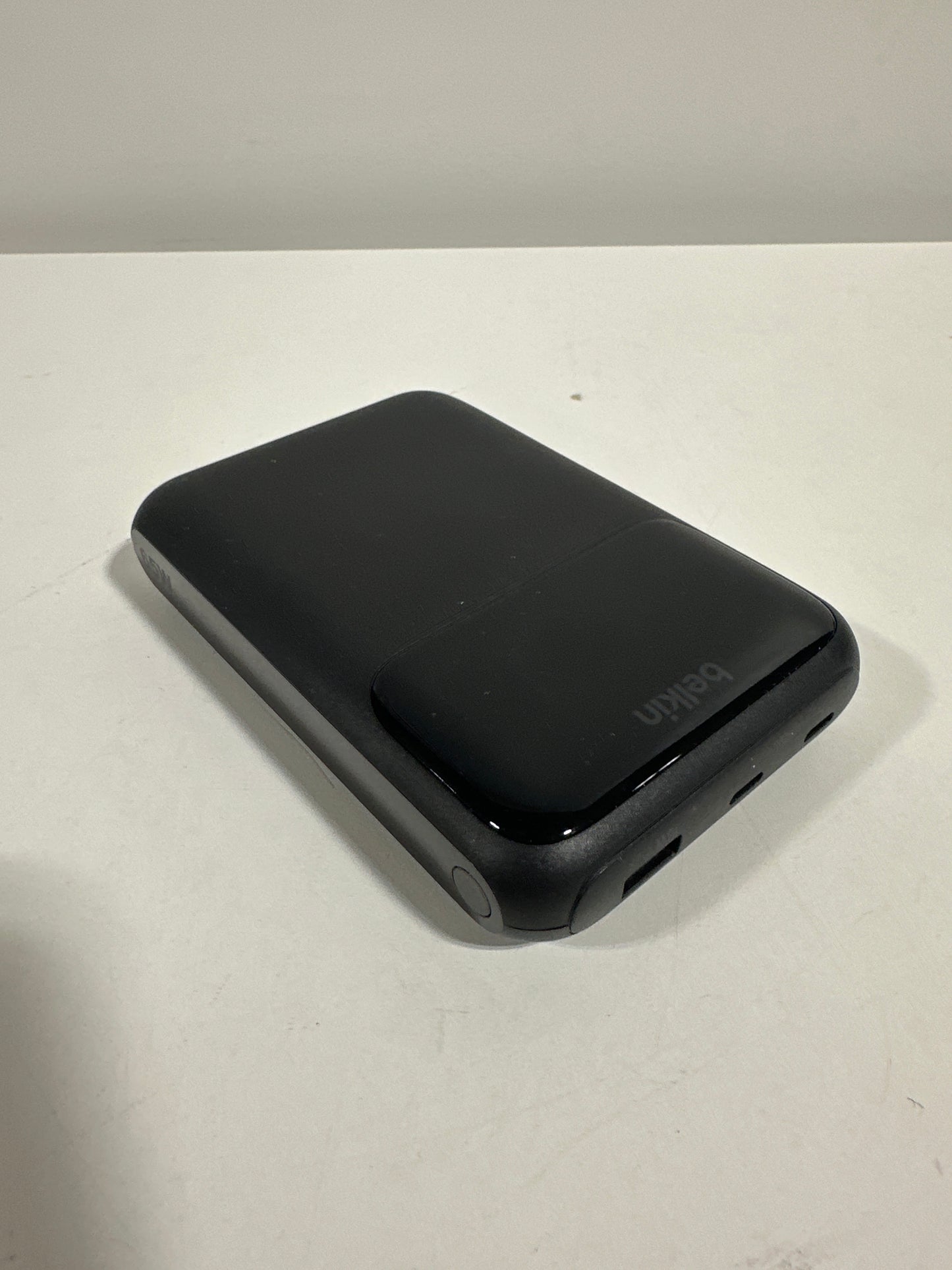 Used Belkin BoostCharge Pro 20000 MAh Black