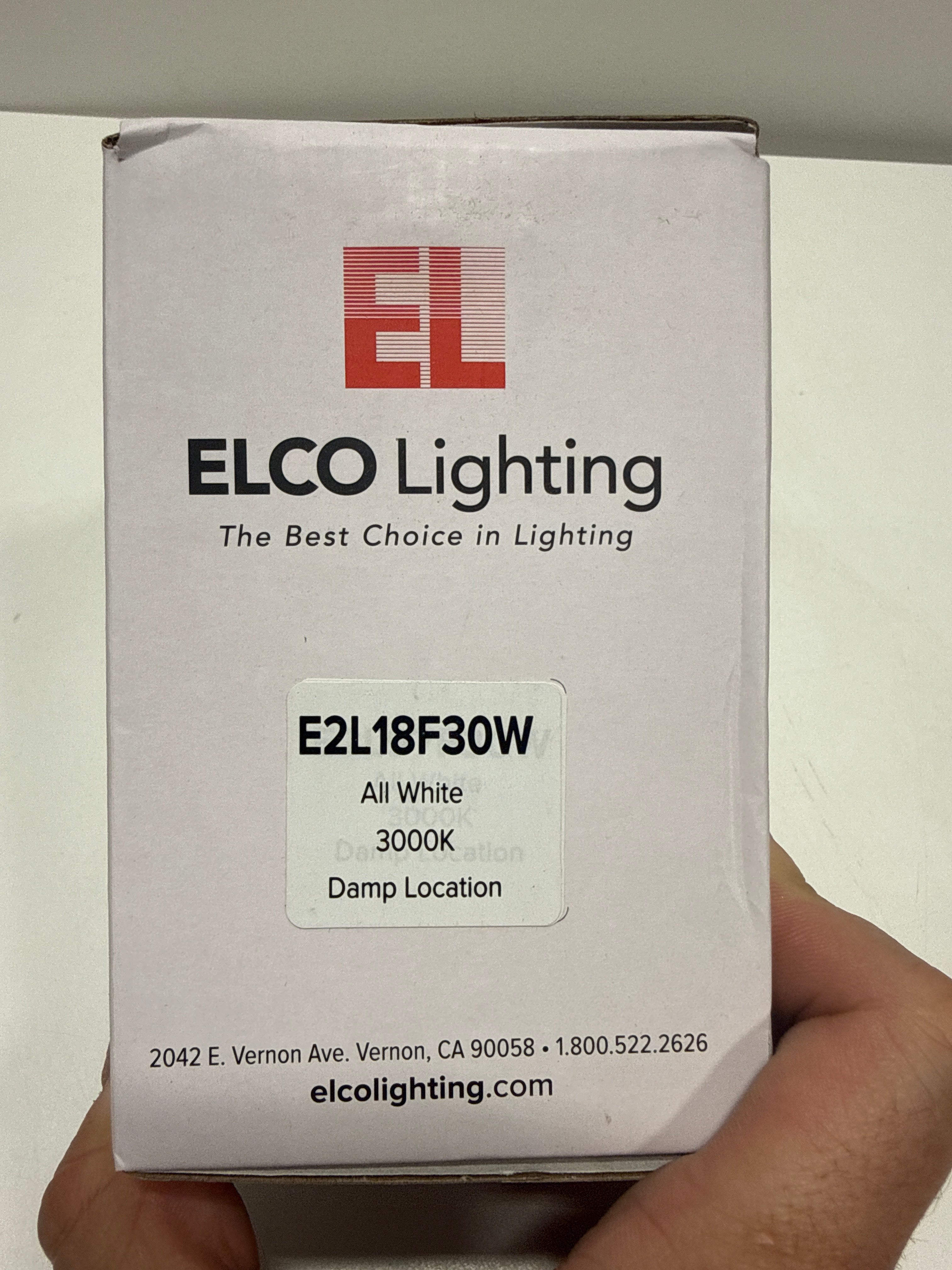 Elco E2L18F30 The Teak System 1-1/2" Integrated LED Adjustable Round Recessed Trim - 1100 Lumens 3000 Kelvin