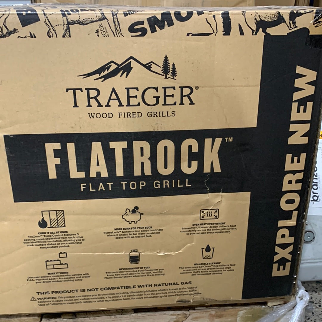 Traeger Grills - Flatrock Flat Top Gas Grill - Black