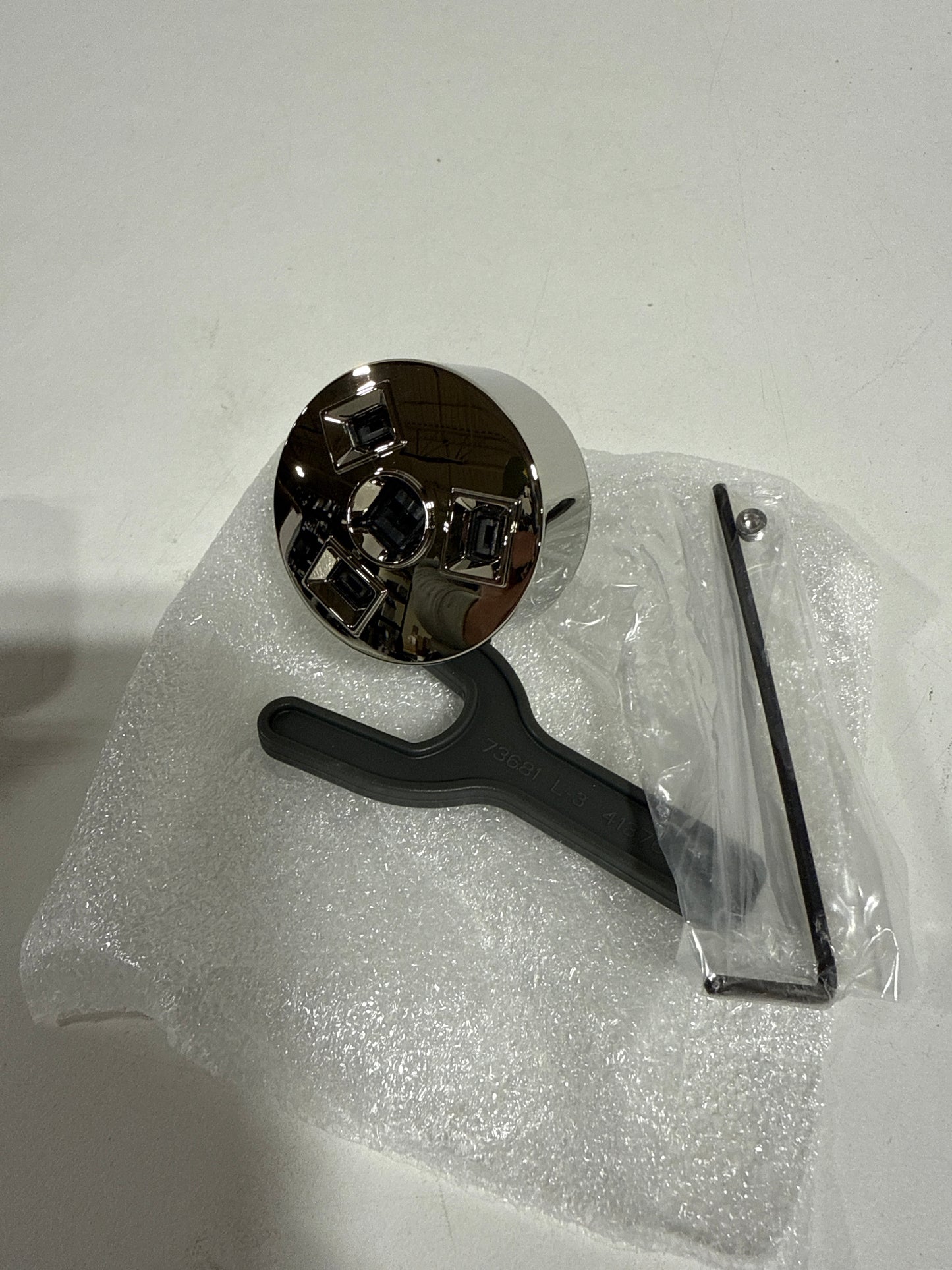 Delta Other: HydraChoice Body Spray - H2OKinetic Massaging Spray Head