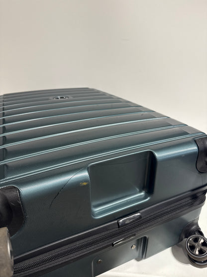 Used Delsey Paris Accelerate 2-piece Hardside Spinner Luggage Set