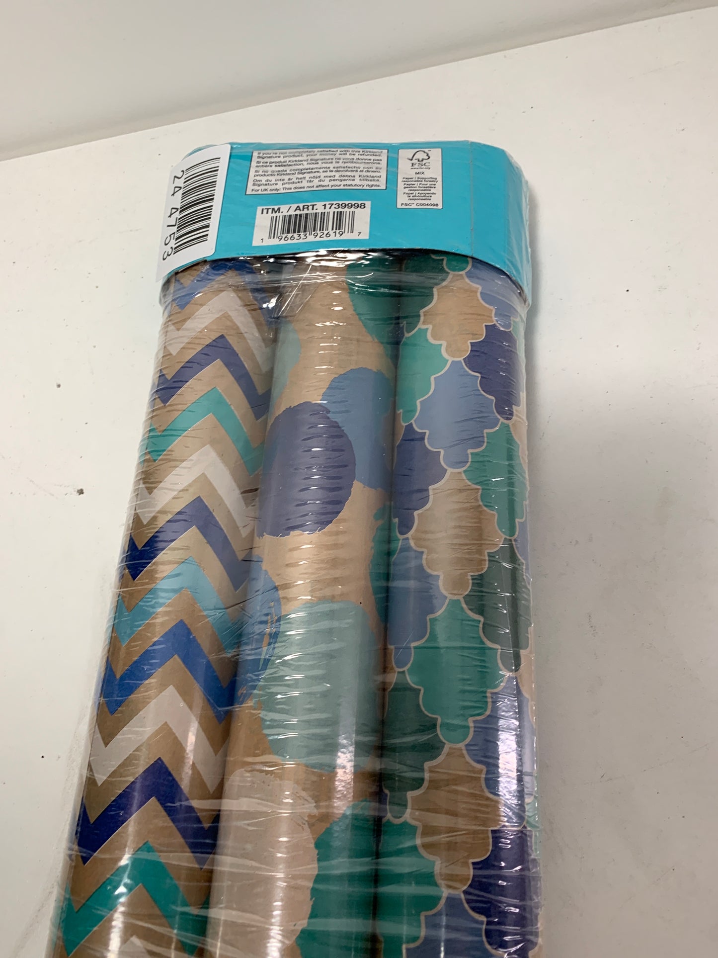 Kirkland Signature Everyday Gift  Wrap 270Sq ft