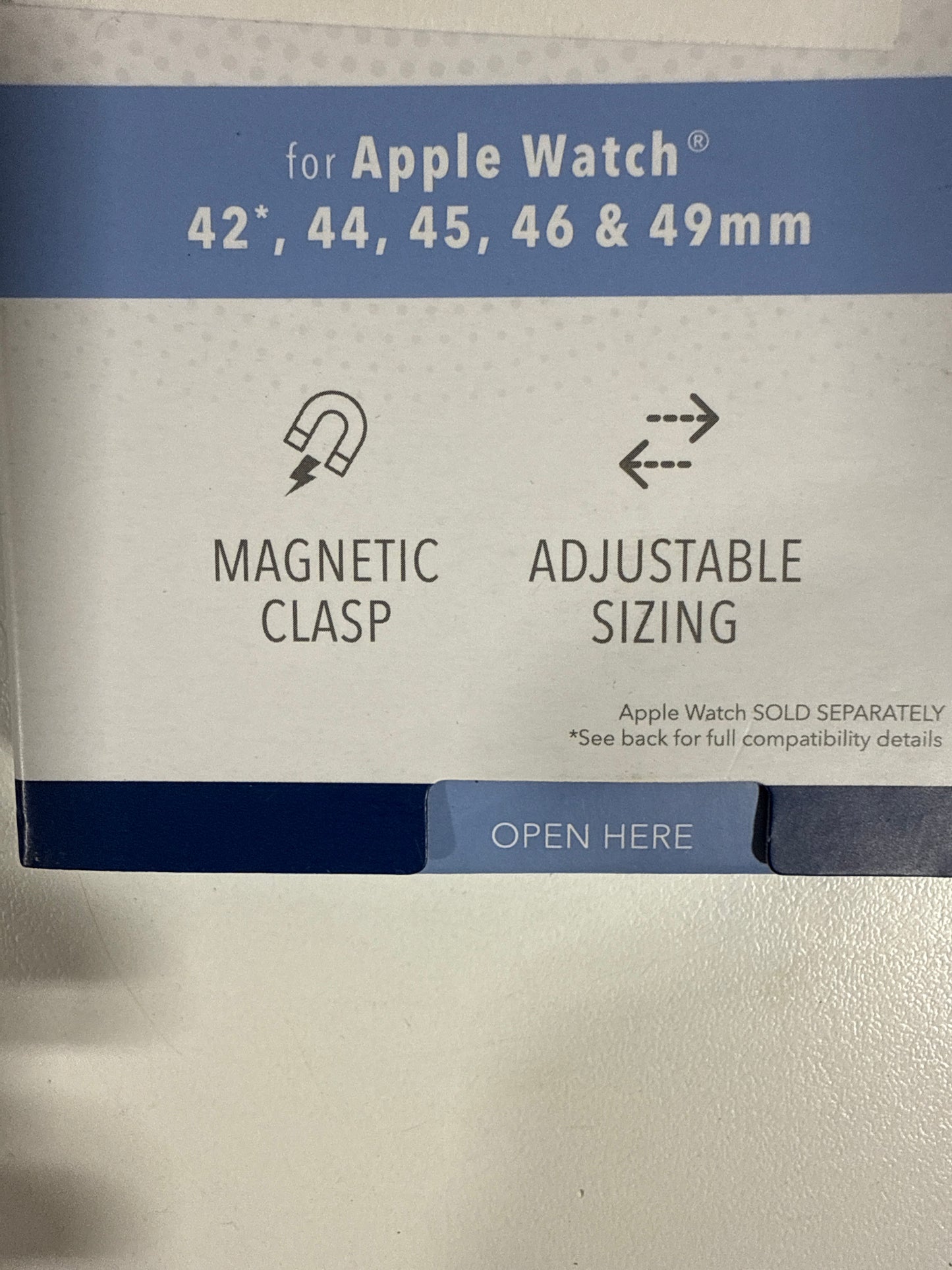 Insignia™ - Stainless Steel Mesh Band for Apple Watch 44mm, 45mm, 46mm Series 10, 49mm, SE, Ultra and Ultra 2 49mm - Champagne