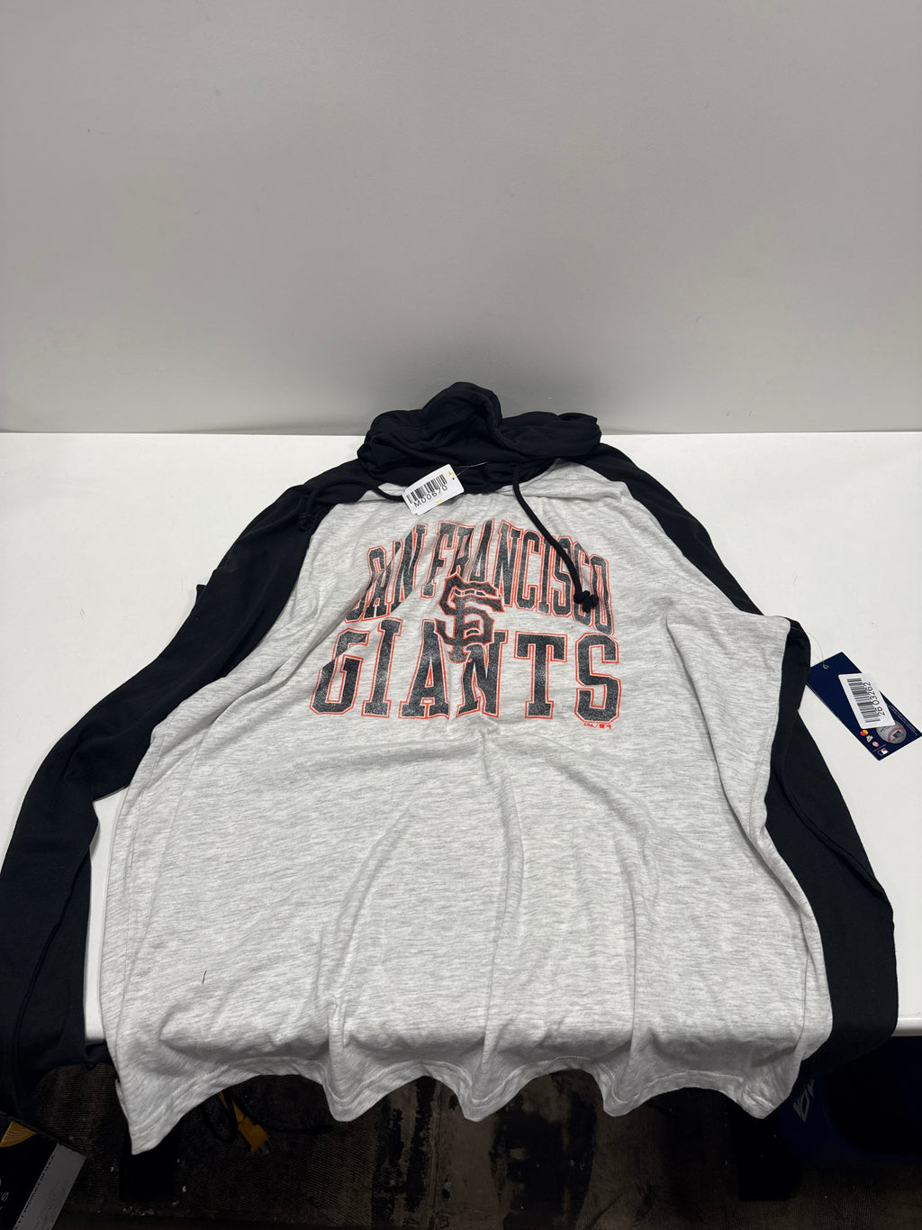 MLB San Francisco Giants Men's Ash Hooded Long Sleeve T-Shirt - L
