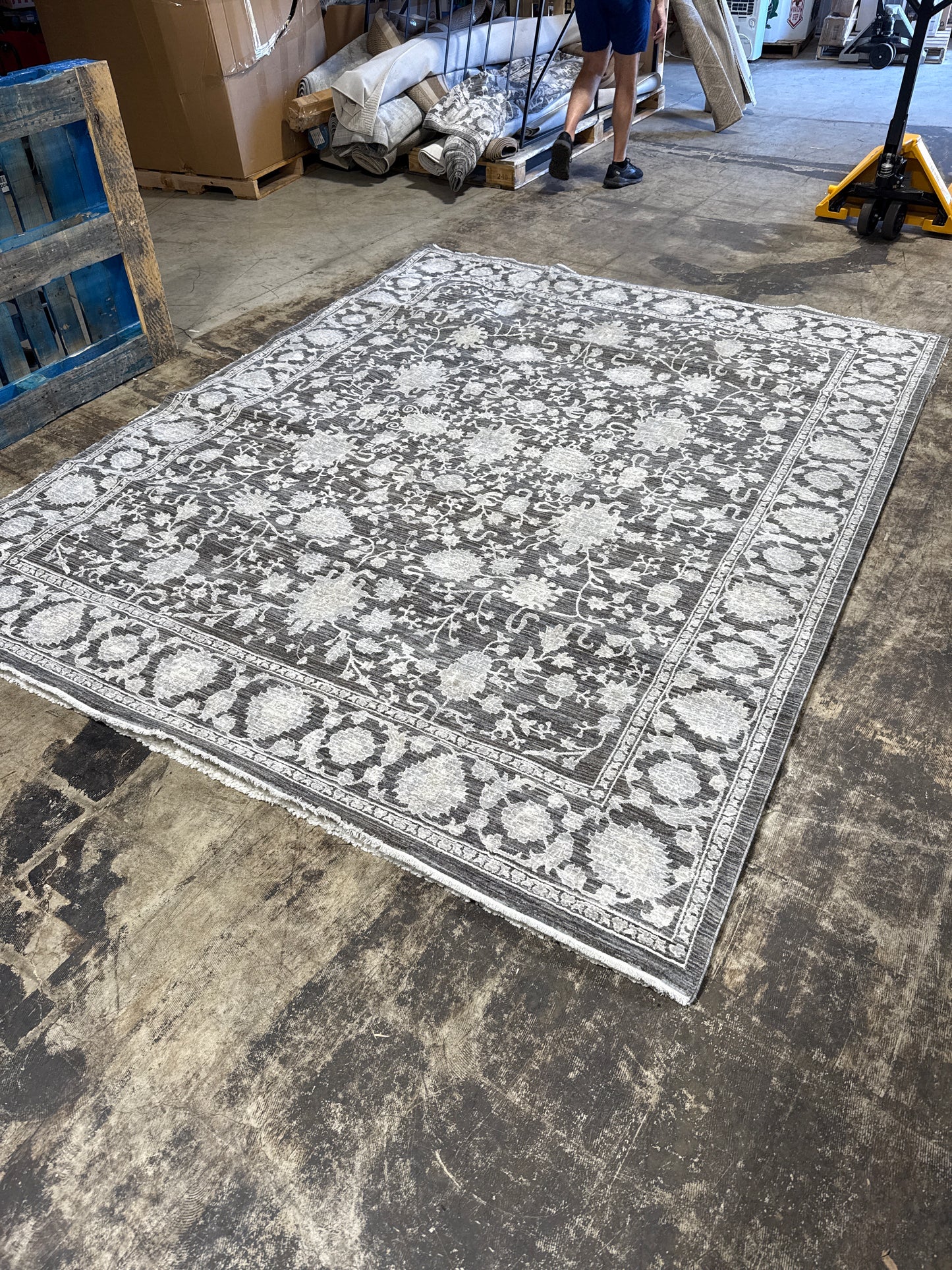 Nourison Dawn Area Rug Collection, Eros 7 ft. 10 in. x 9 ft. 10 in.