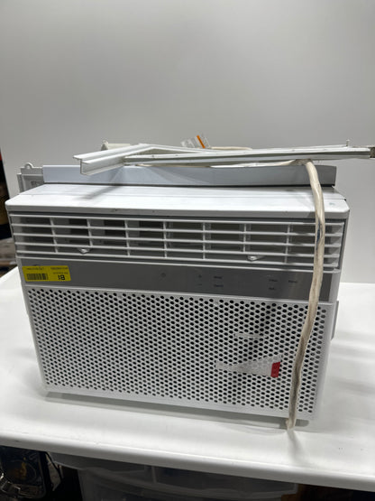 Used GE - 450 Sq. Ft. 10100 BTU Smart Window Air Conditioner - White