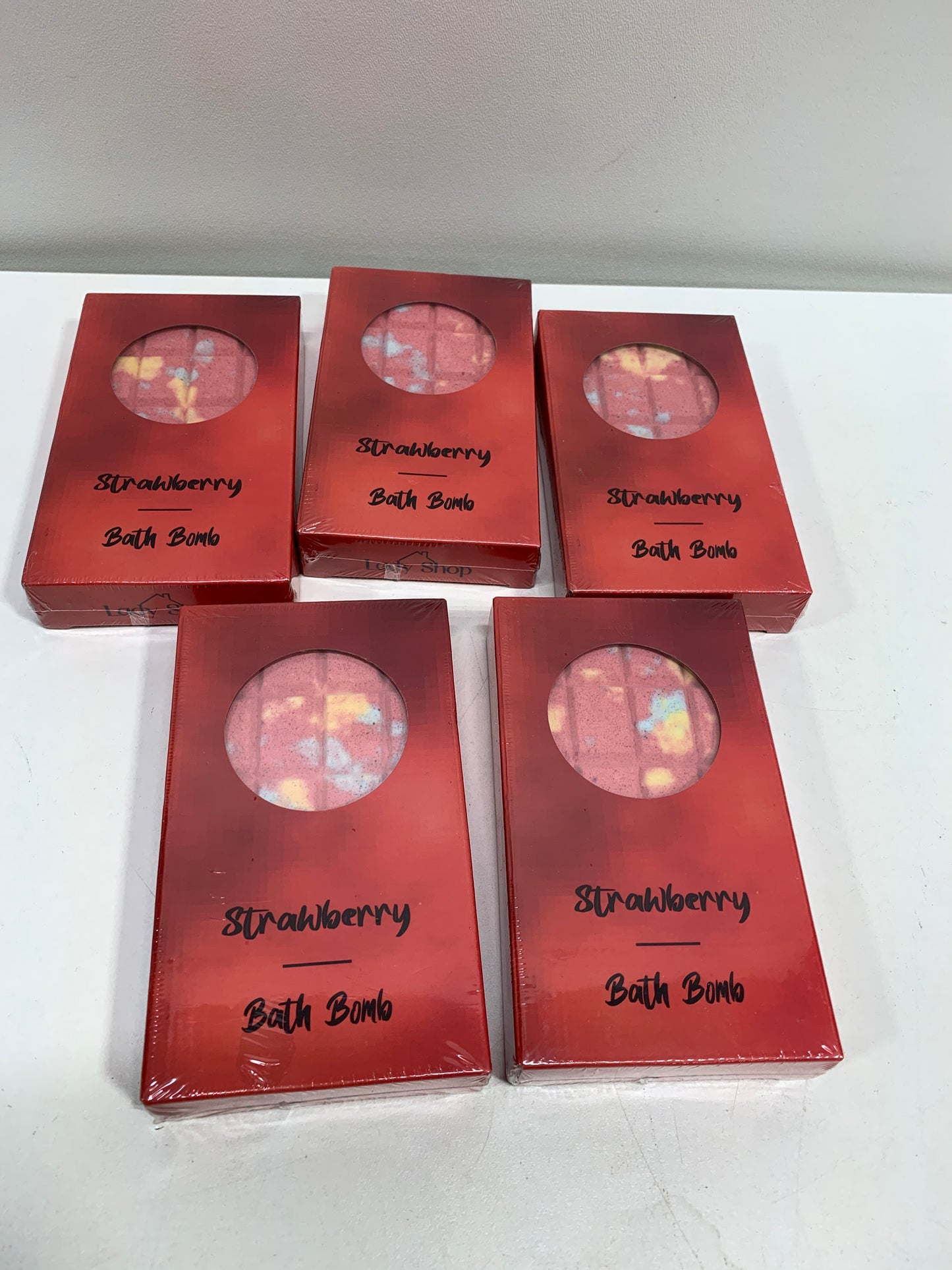 Lot of 5 - Chocolate form bath bomb | Nontoxic | Made from Sea Salt | Organic | Vegan Product | Eco | Gift Idea for Men and Women (Strawberry)