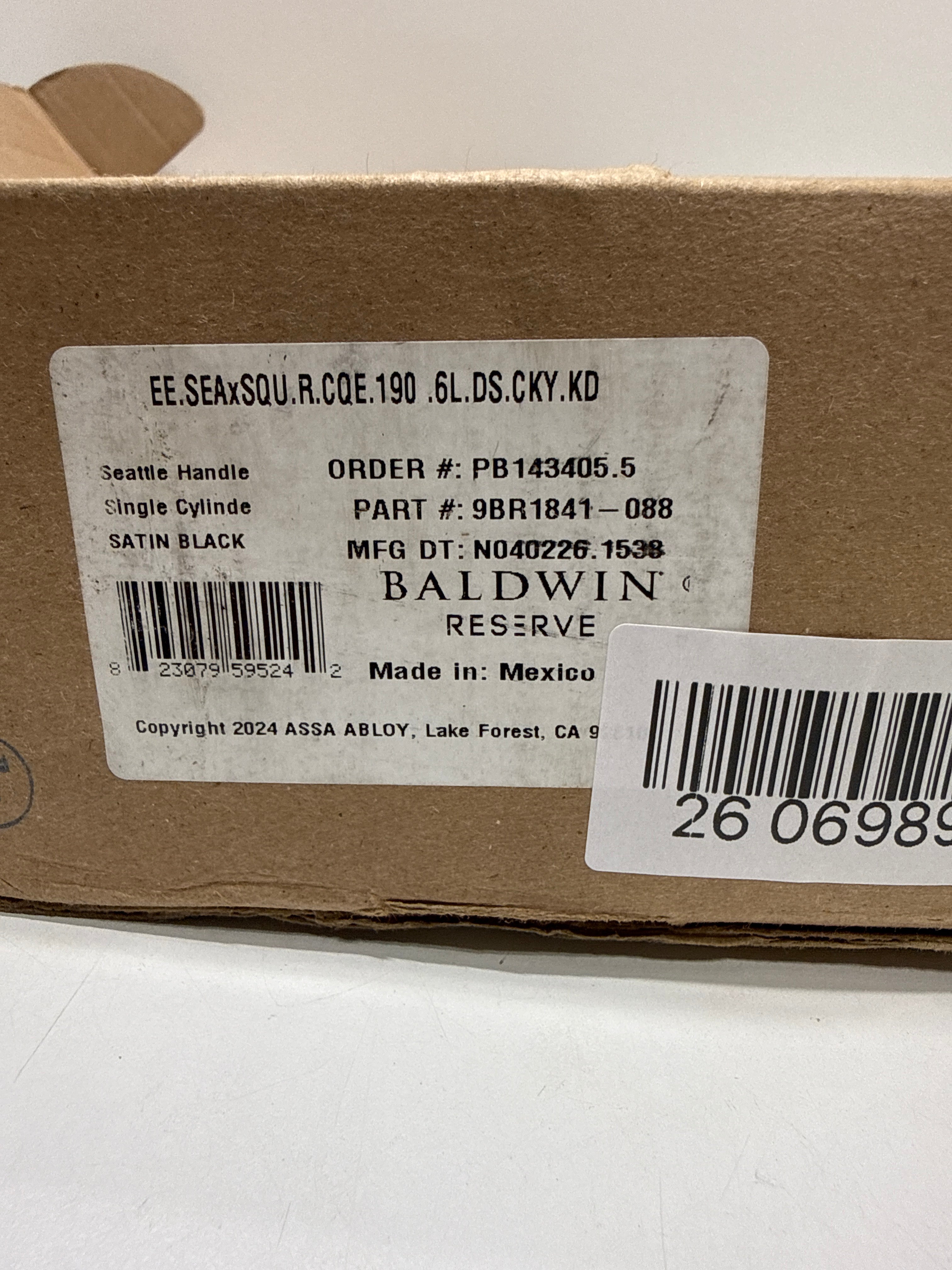 Scratch Baldwin Ee.Seaxsqu.R.Cqe Seattle One Piece Single Cylinder Keyed Entry Handleset - Black
