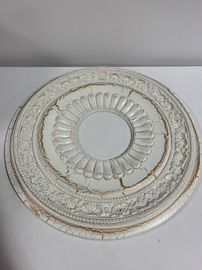Ekena Millwork CM20LNPCC Lauren Ceiling Medallion, Pot of Cream Crackle