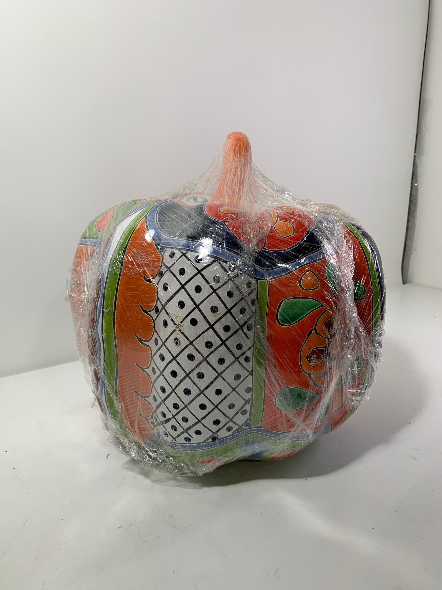 13" TALAVERA STYLE Ceramic PUMPKIN