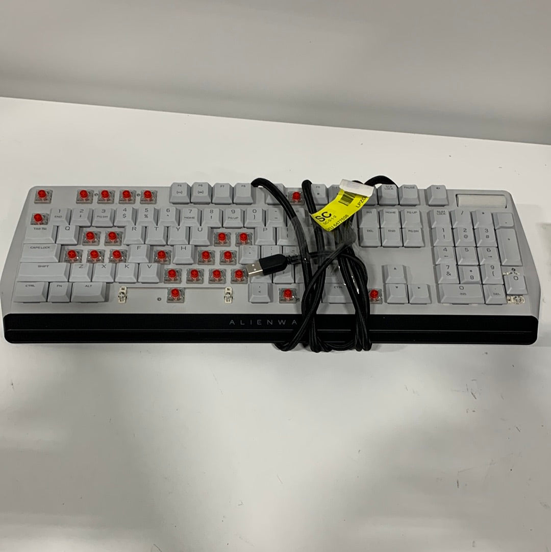 Used See Desc  Alienware - AW510K Full-size Wired Mechanical CHERRY MX Low Profile Red Switch Gaming Keyboard with RGB Back Lighting - Lunar Light