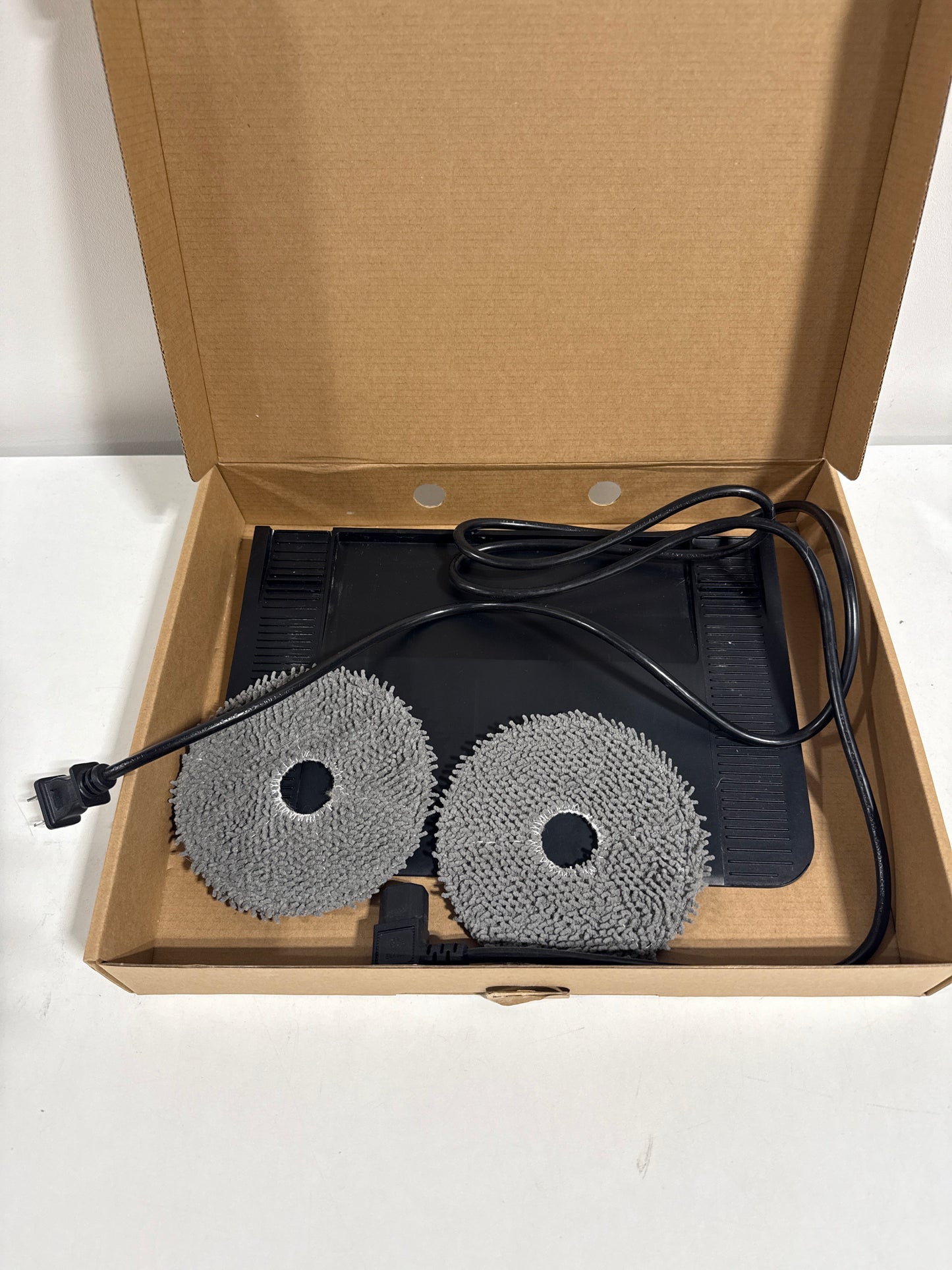 Used IRobot - Roomba 505 Combo Vacuum & Mop + AutoWash Dock