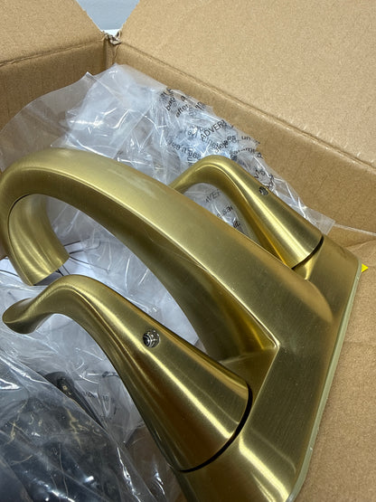 Scratch Willa 4 in. Centerset 2-Handle Bathroom Faucet in Brushed Gold