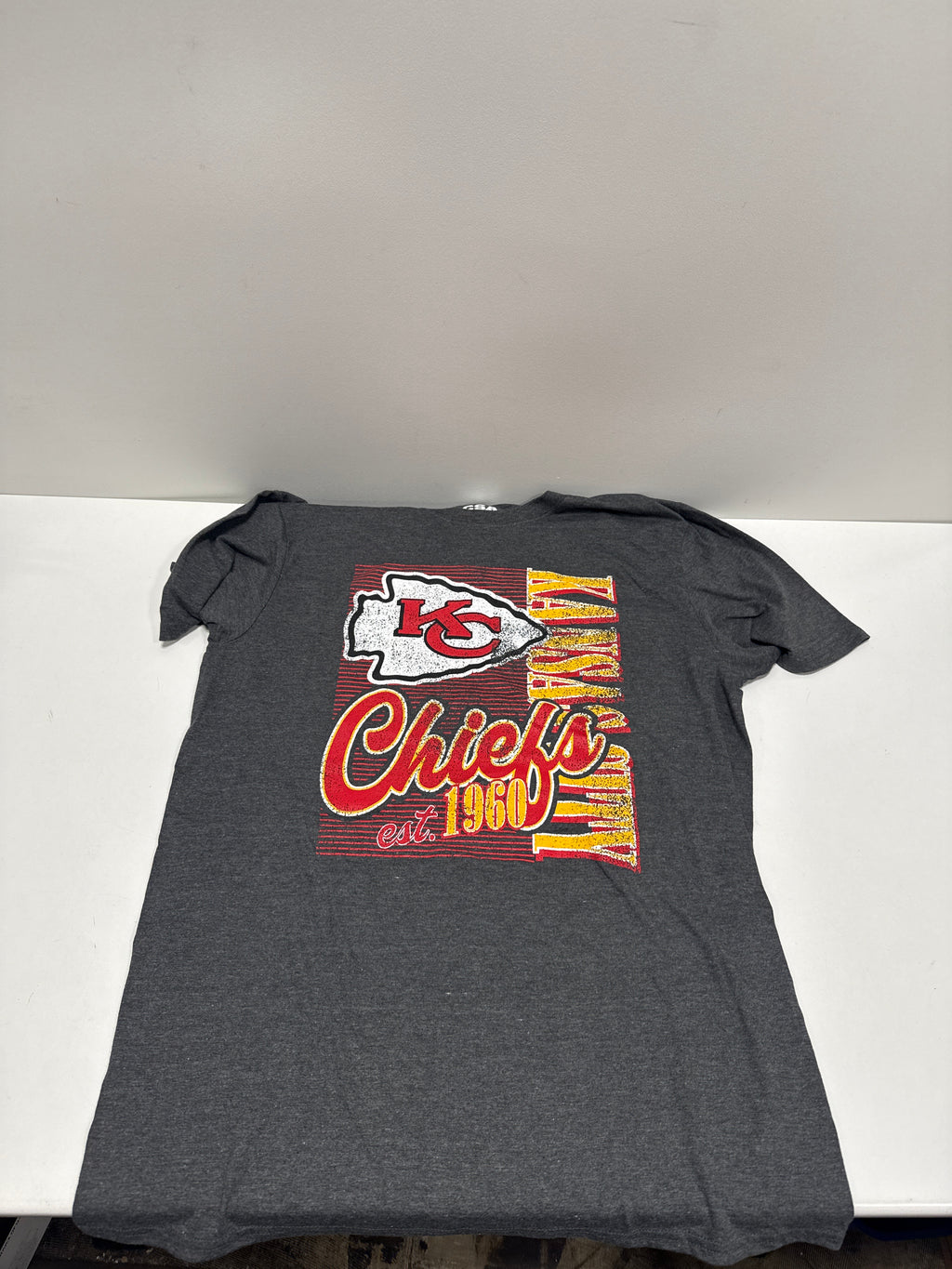 NFL Kansas City Chiefs Men's Gray Short Sleeve T-Shirt