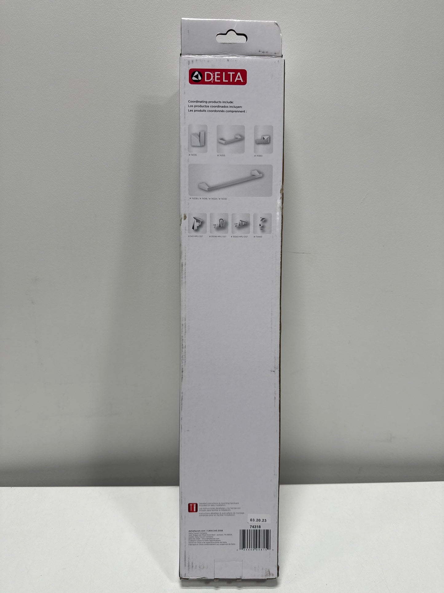 Delta 74318 Trillian 18 Towel Bar - Chrome