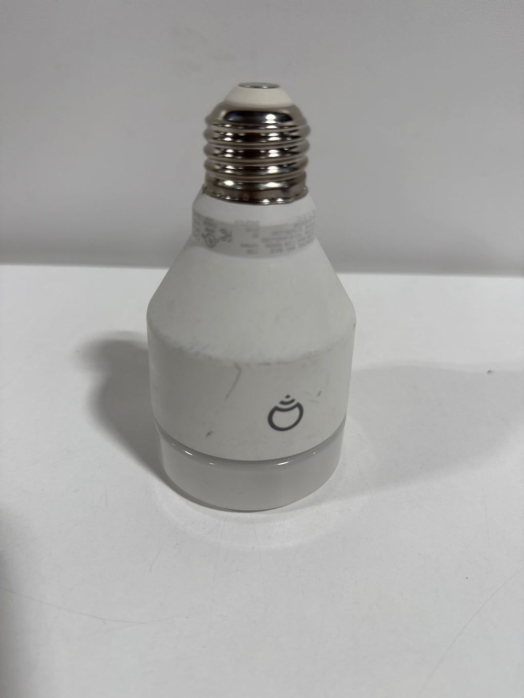 Used LIFX Smart Home A19 E26 (Medium) Smart-Enabled LED Bulb Color Changing 75 Watt - *Smart Home