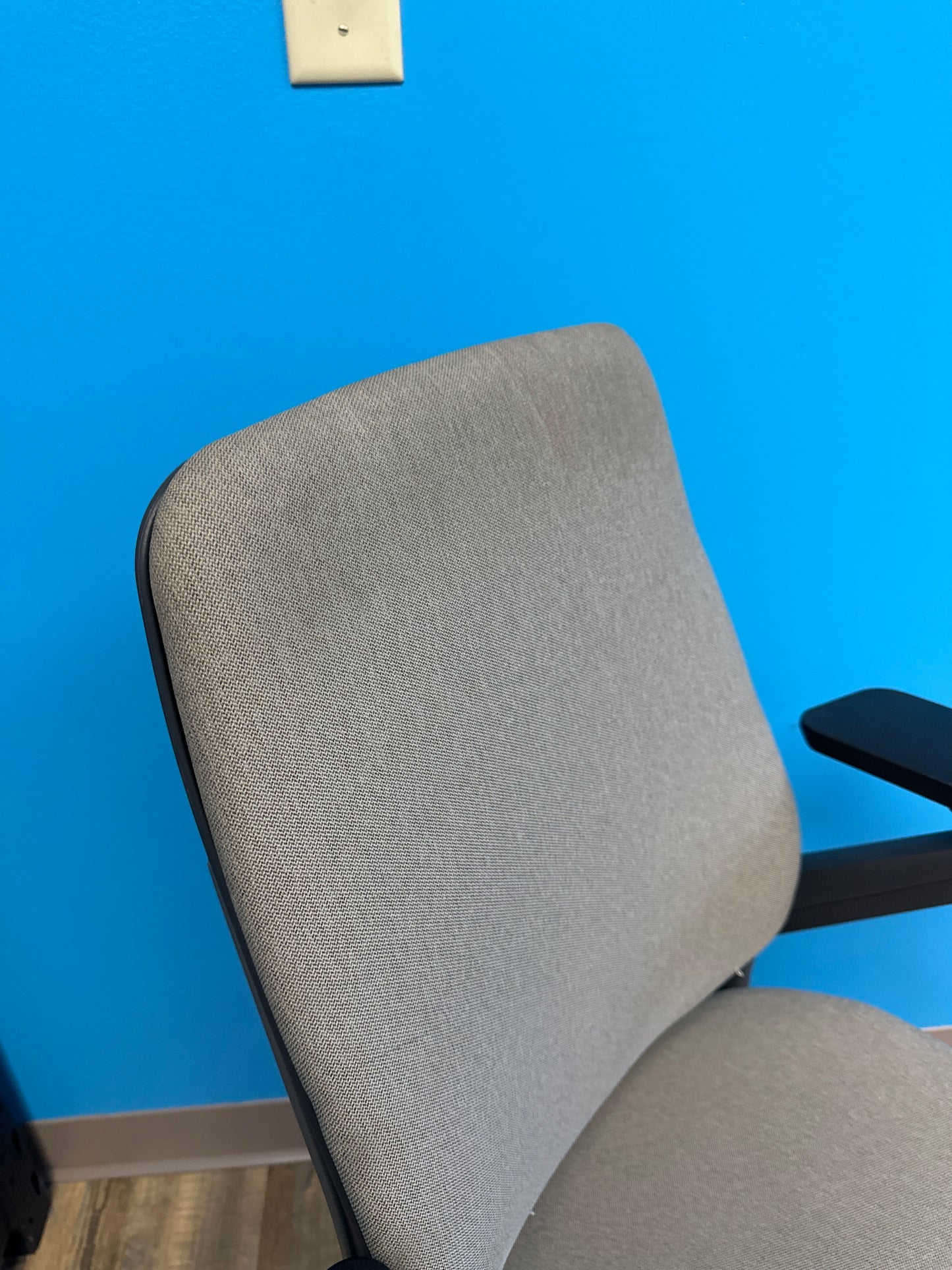 Steelcase - Gesture Shell Back Office/Gaming Chair - Truffle