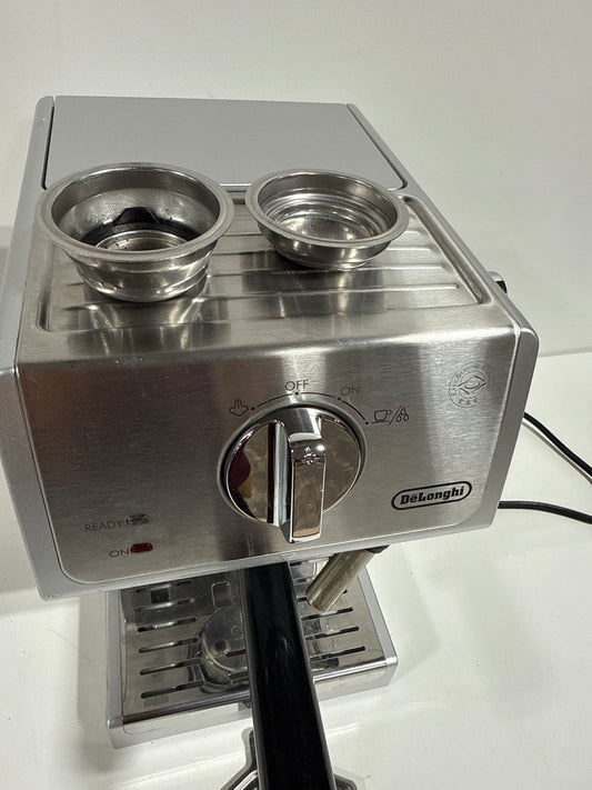 Used De'Longhi 15 Bar Pump Espresso Machine - ECP3630