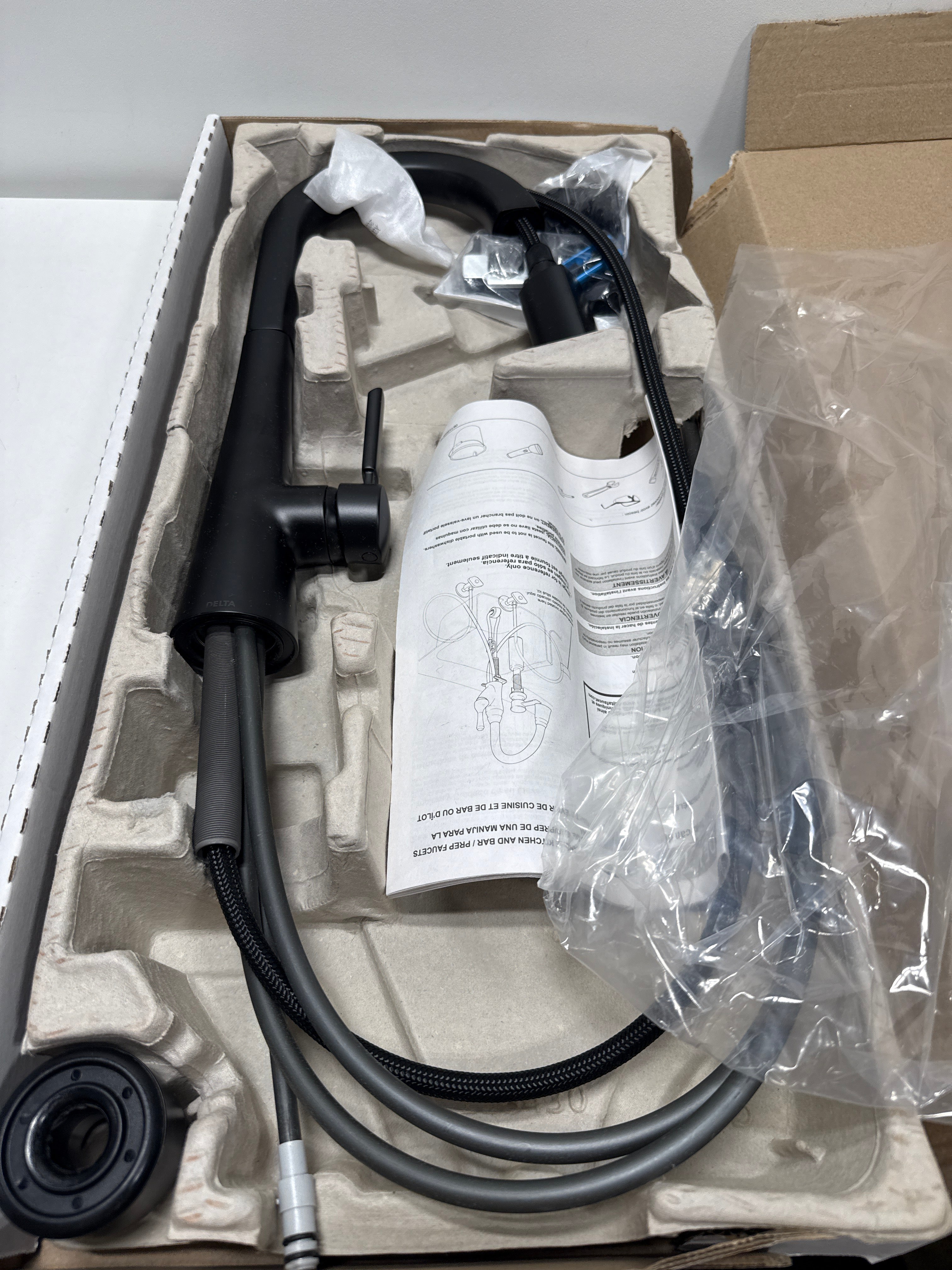 Delta 9991-PR-DST Monrovia 1.8 GPM Single Hole Pull Down Bar/Prep Faucet with Magnetic Docking Spray Head