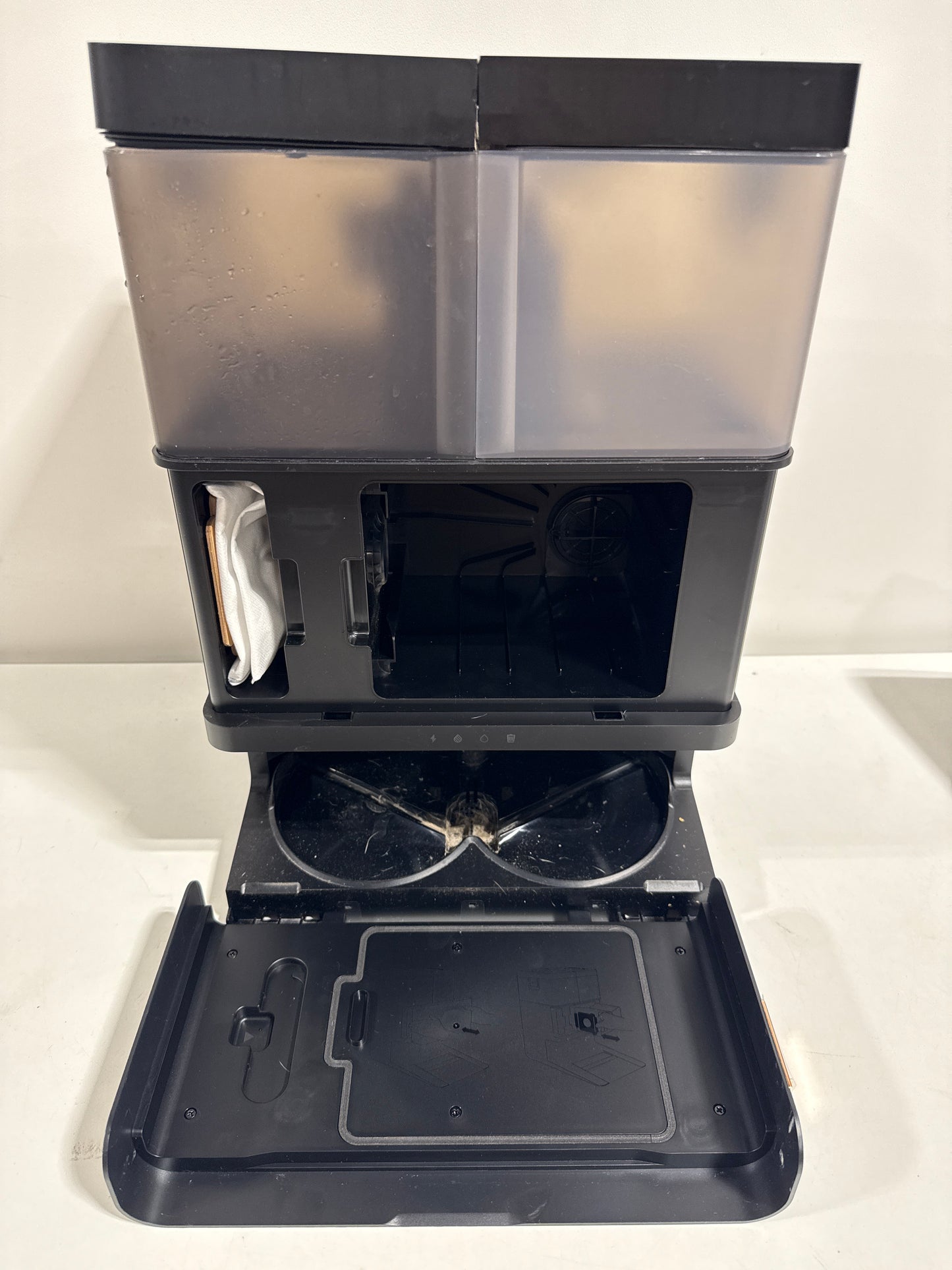 Used IRobot - Roomba 505 Combo Vacuum & Mop + AutoWash Dock