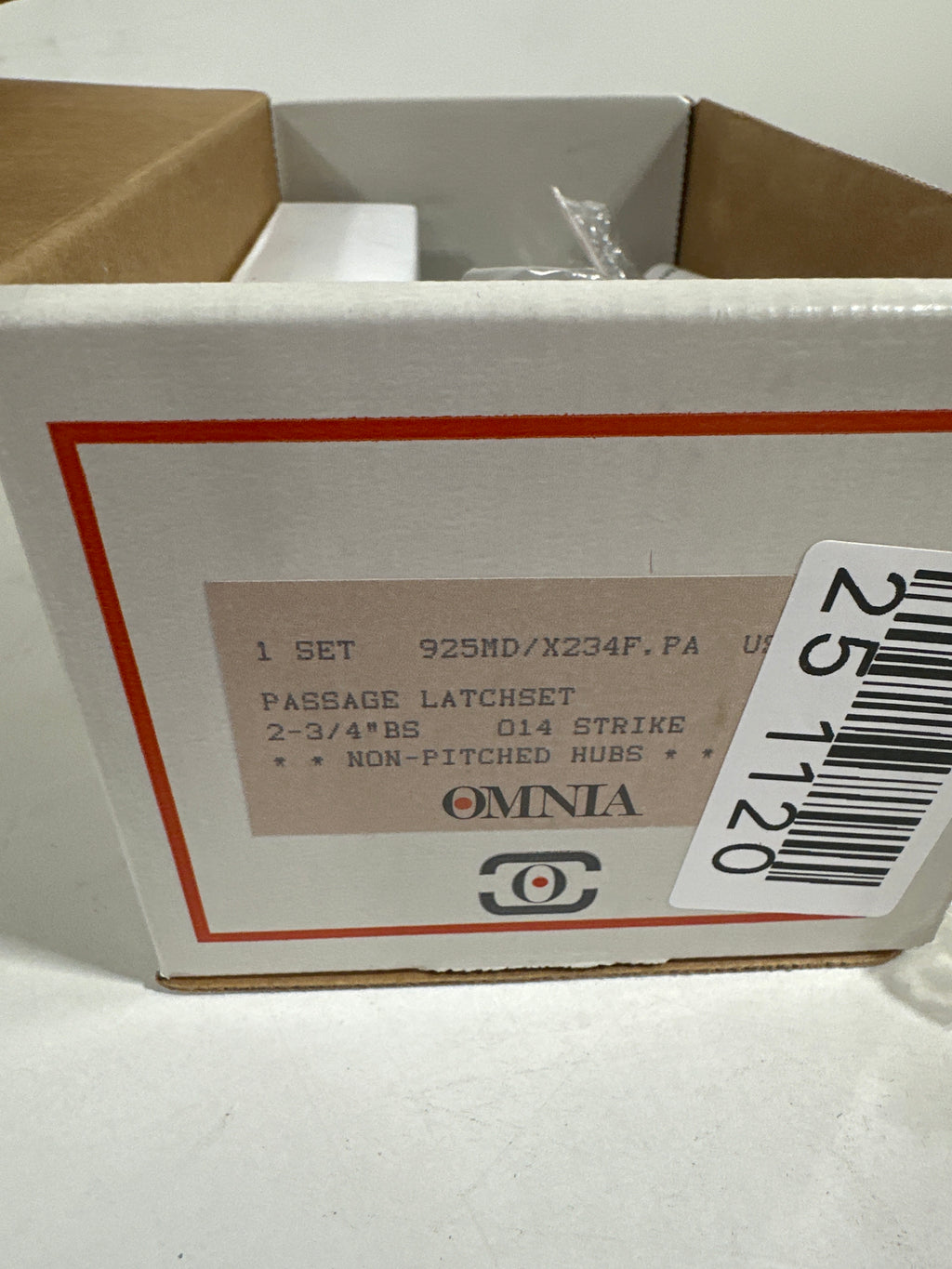 Omnia 925MD/238F.PA26 Passage Leverset with Modern Rosette From the Prodigy Collection Polished Chrome Plated - *Tools