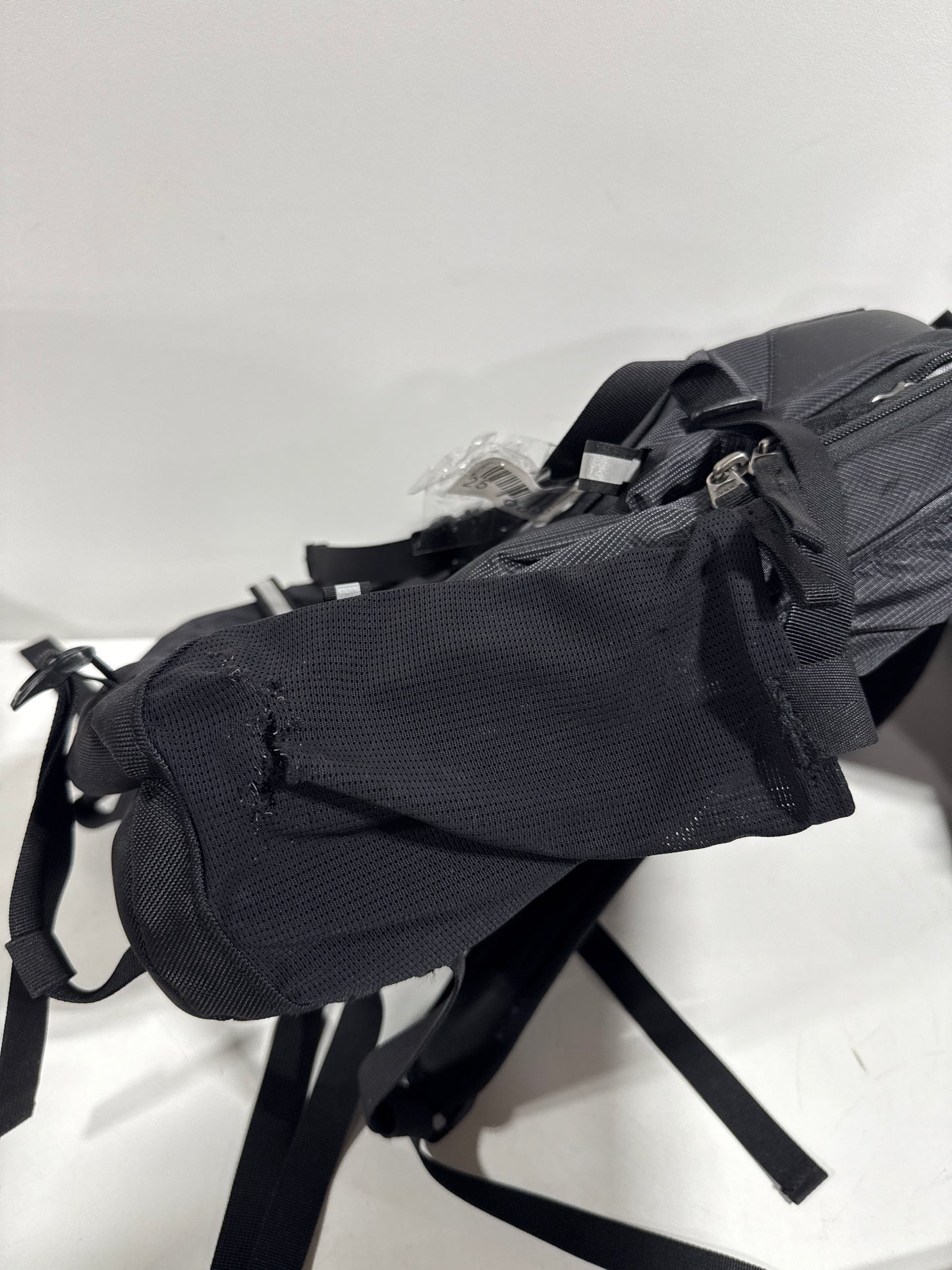 Used See Desc Thule - EnRoute 27L Escort 2 Backpack for 15.6" Laptop W/ 10.1" Padded Tablet Sleeve,
