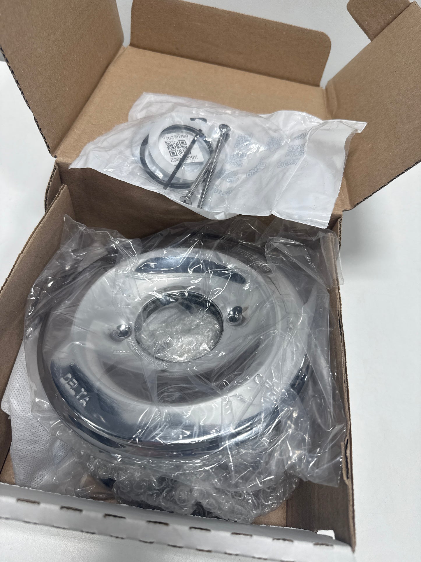 Delta Lahara Monitor 14 Series Single Function Pressure Balanced Shower Only - Less Rough-In Valve Model: T14238