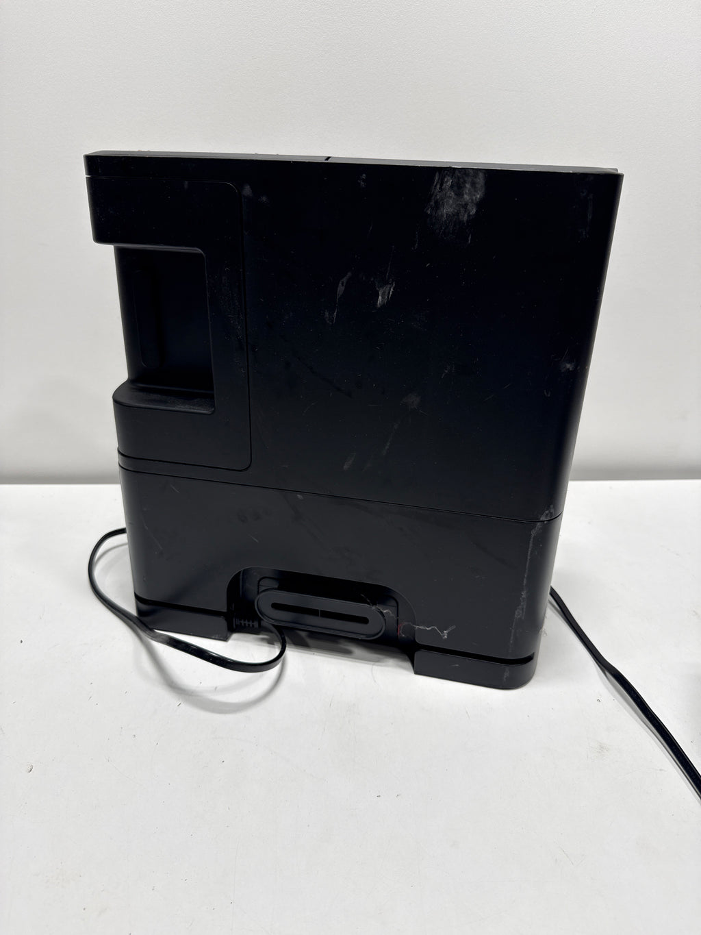 Used Shark - Matrix Self-Emptying Robot Vacuum with Precision Home Mapping and Extended Runtime, Wi-Fi Connected - Black