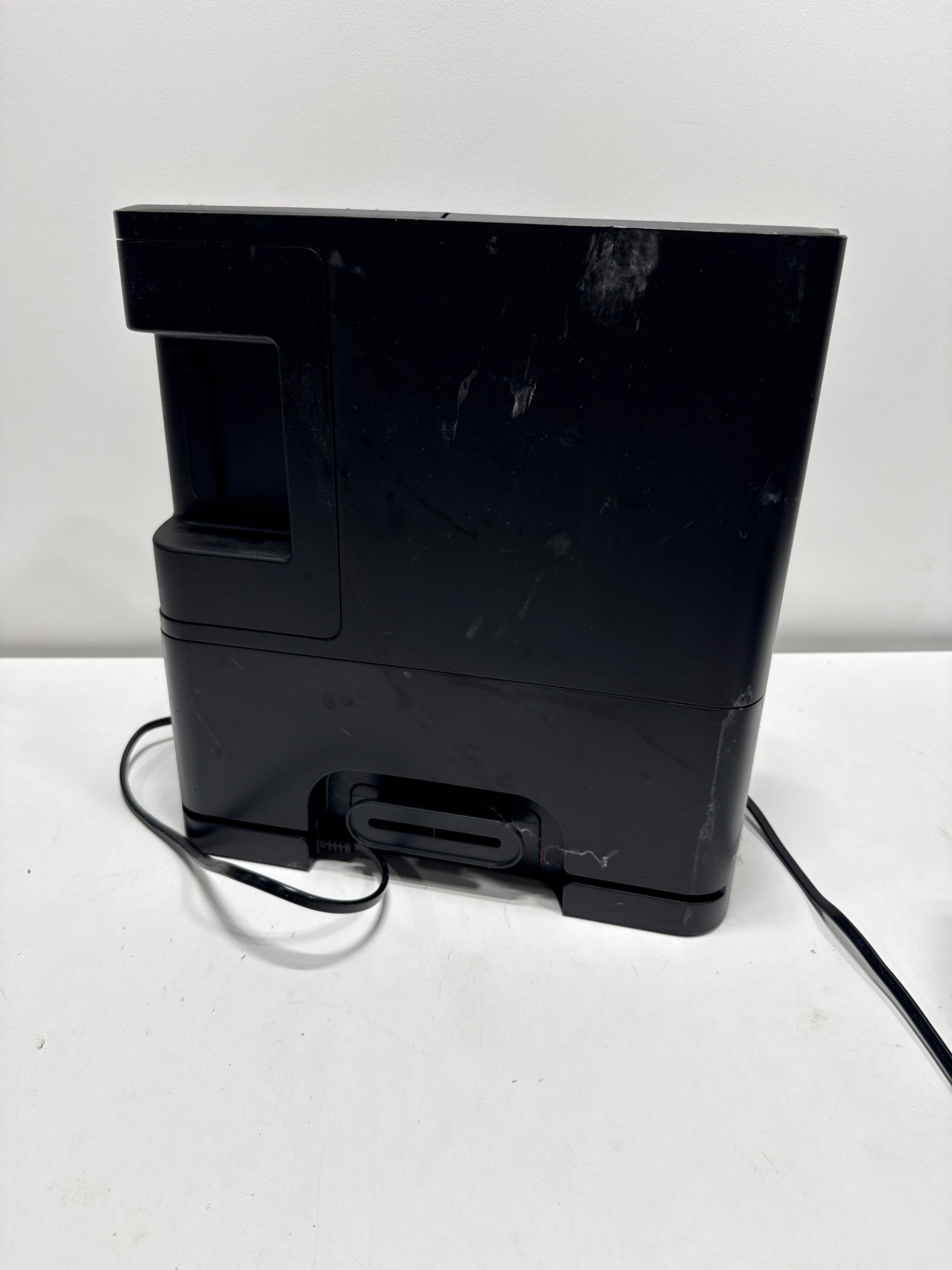 Used Shark - Matrix Self-Emptying Robot Vacuum with Precision Home Mapping and Extended Runtime, Wi-Fi Connected - Black
