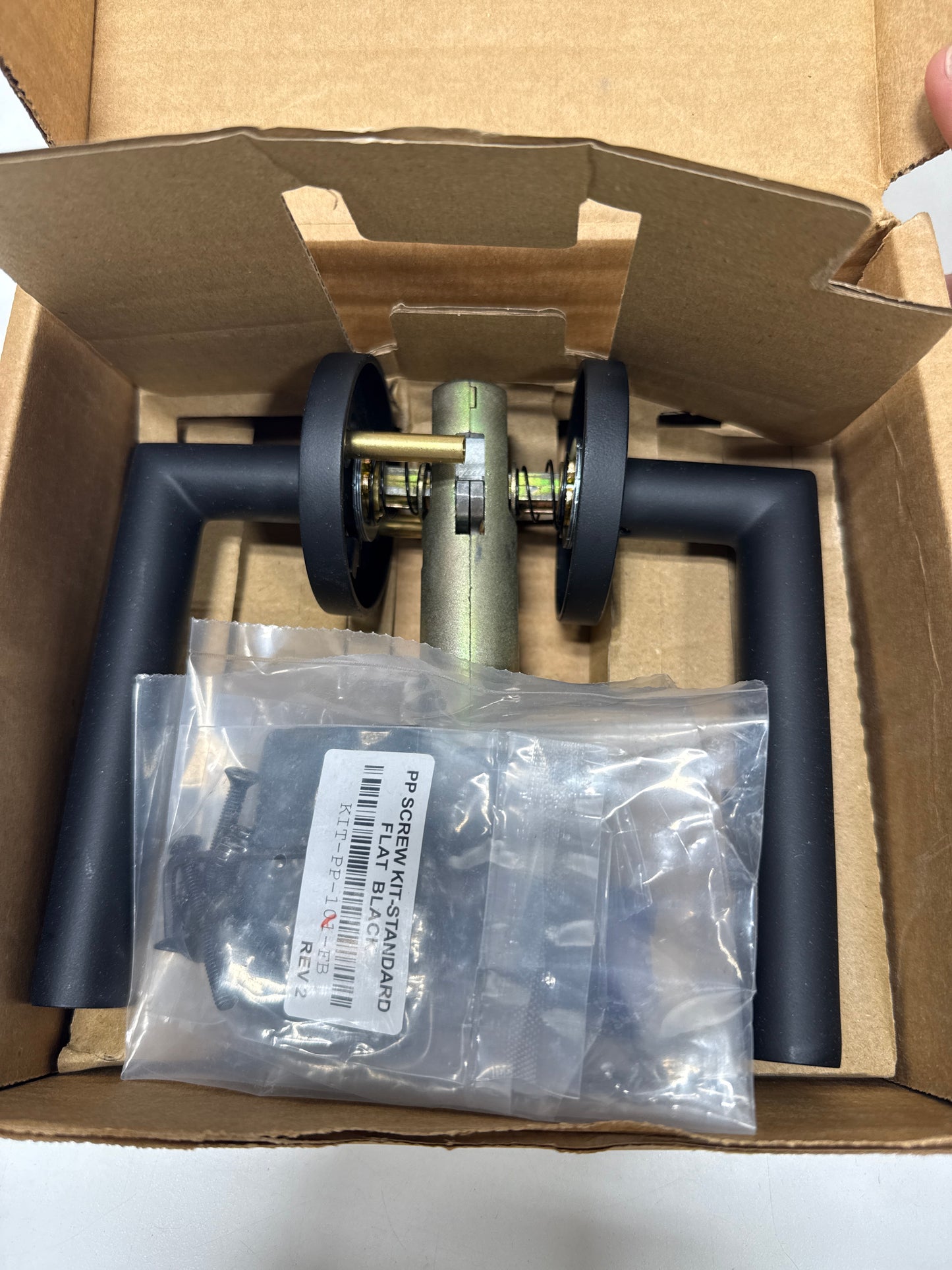 EMTEK Disk Rosette Privacy Set with Matching Finish Stuttgart Lever - Choice of Left/Right Handing and 7 Finishes - 5209STULHUS19 - Left Handed (LH) - Flat Black (US19)