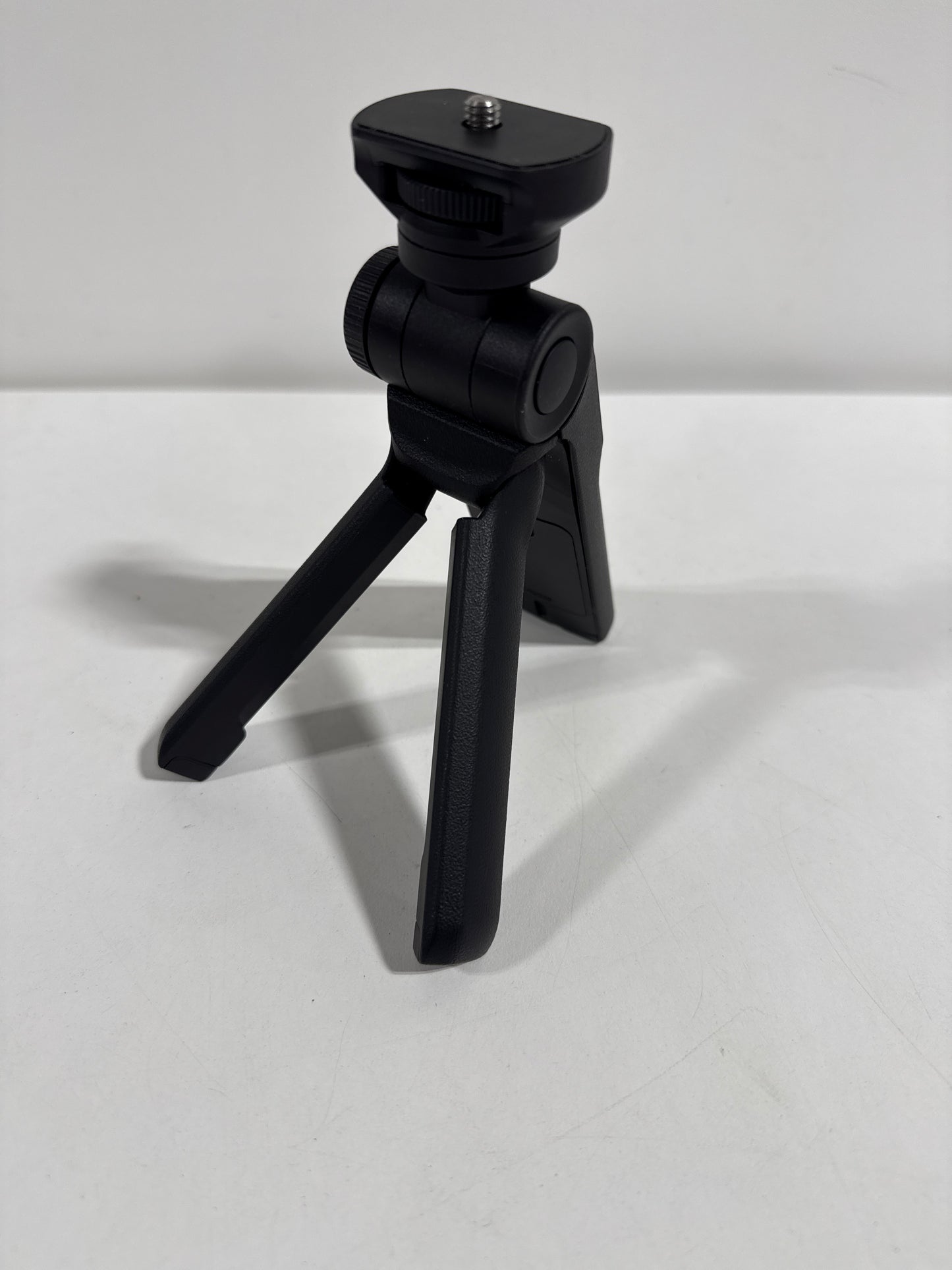 Sony - Wi-Fi Bluetooth Remote with Shooting Grip - Black