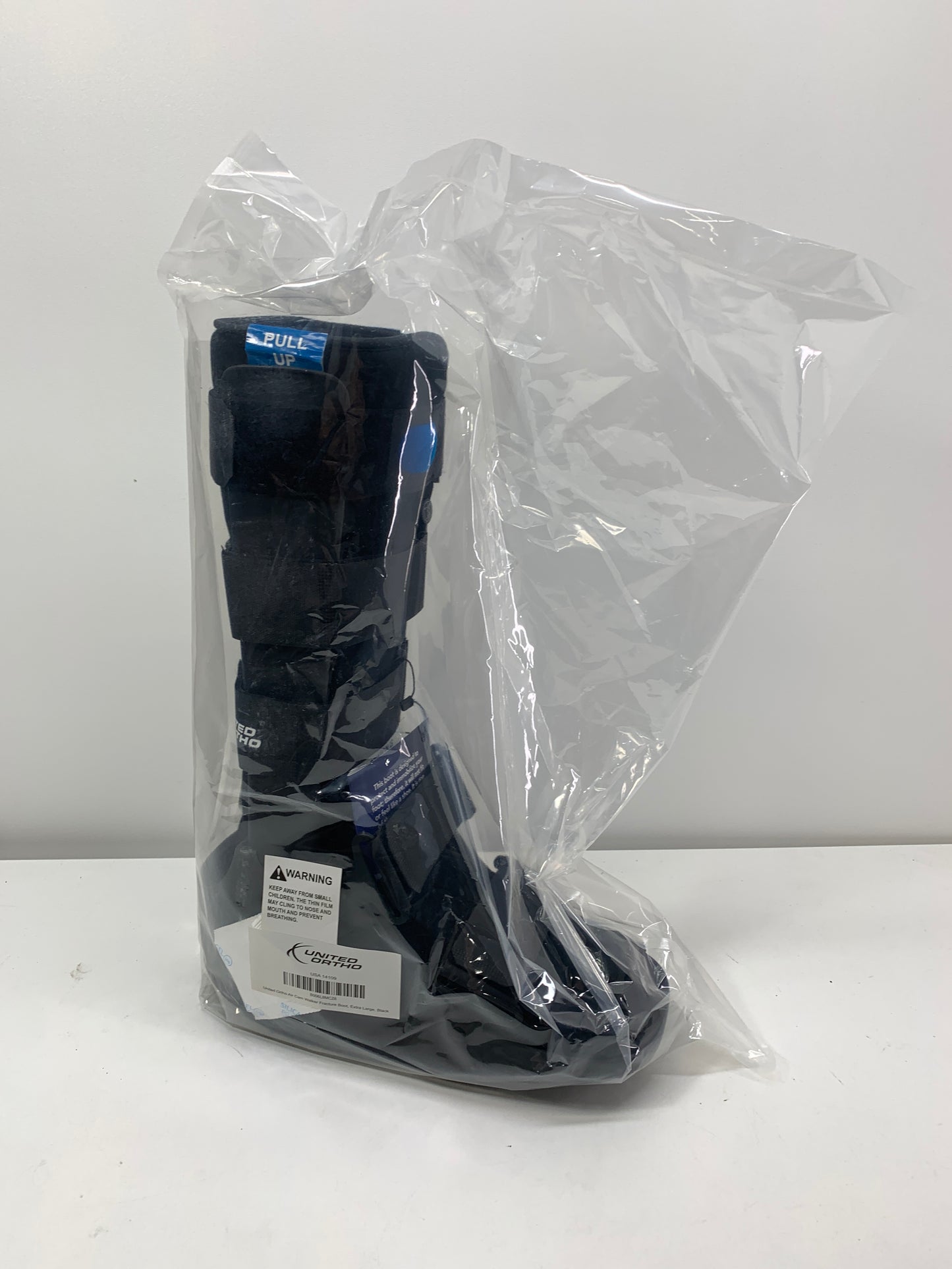 United Ortho Air Cam Walker Fracture Boot, Extra Large, Black