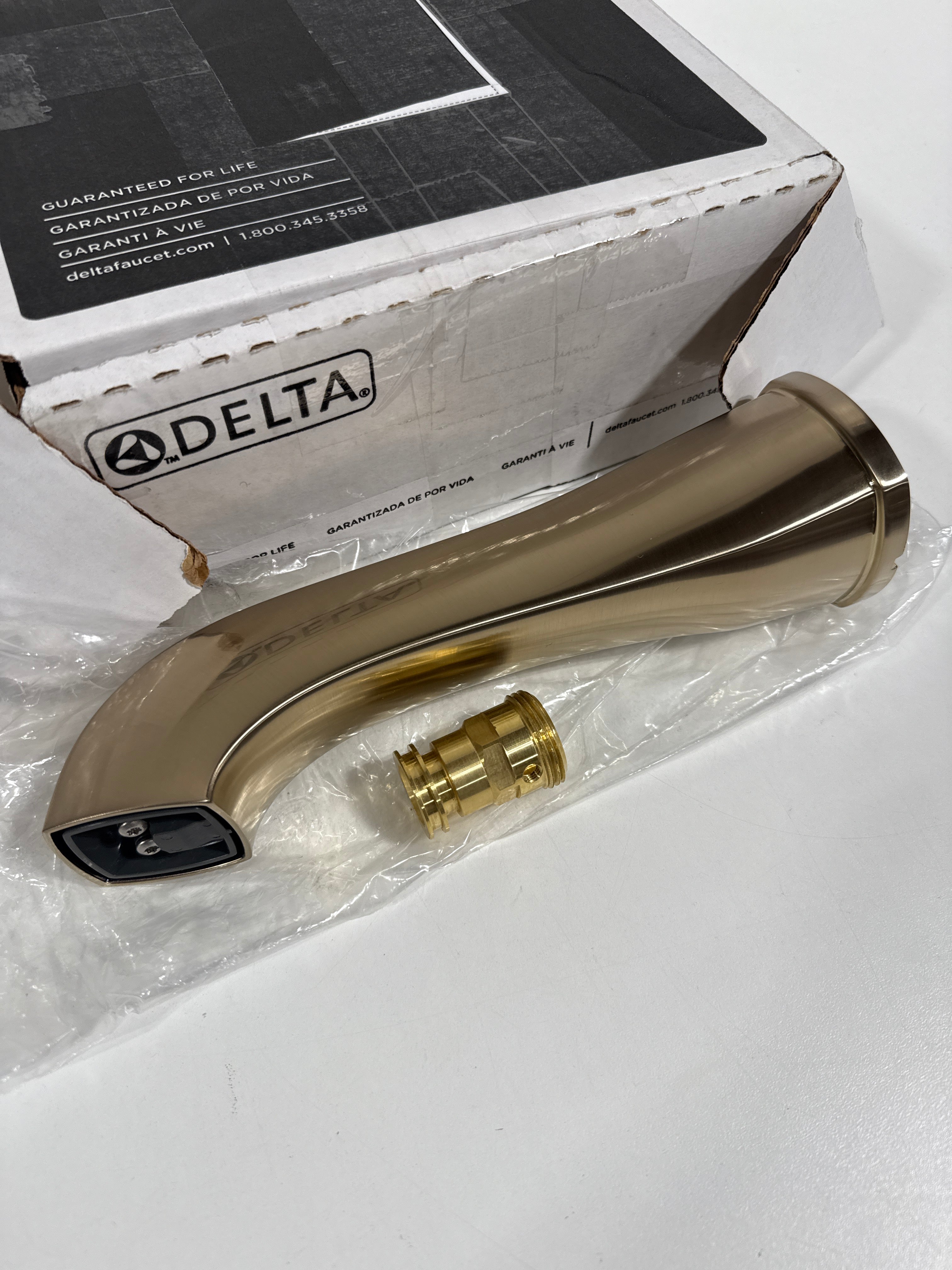 Delta Stryke Non-Diverter Tub Spout Lumicoat Champagne Bronze - *Plumbing