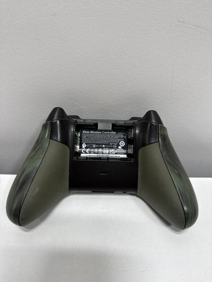 Used See Desc Microsoft Xbox Wireless Controller – Nocturnal Vapor Special Edition for Xbox Series X|S Xbox One and Windows Devices