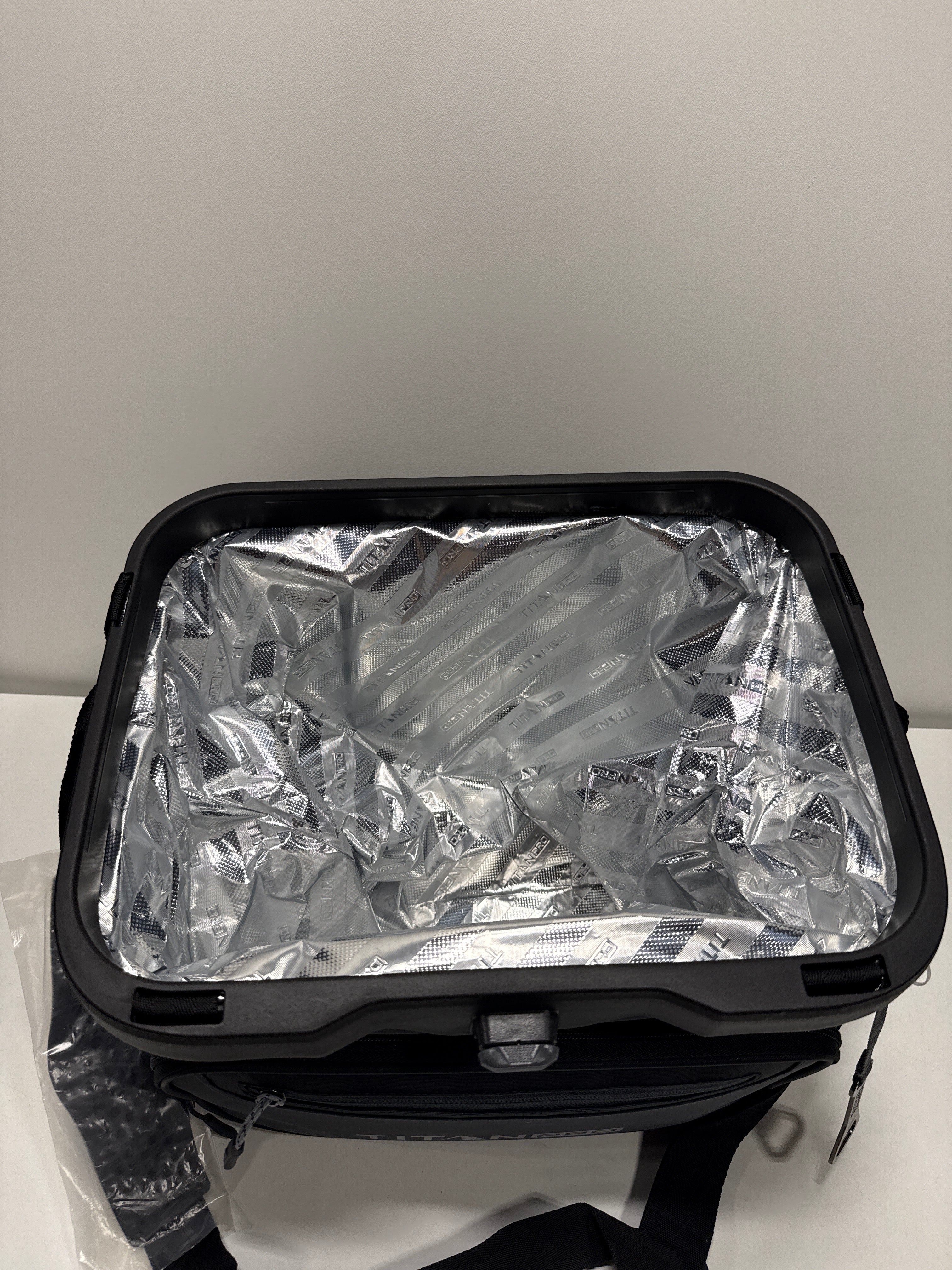 Titan PRO by Arctic Zone 40 Can Iceless Zipperless Cooler