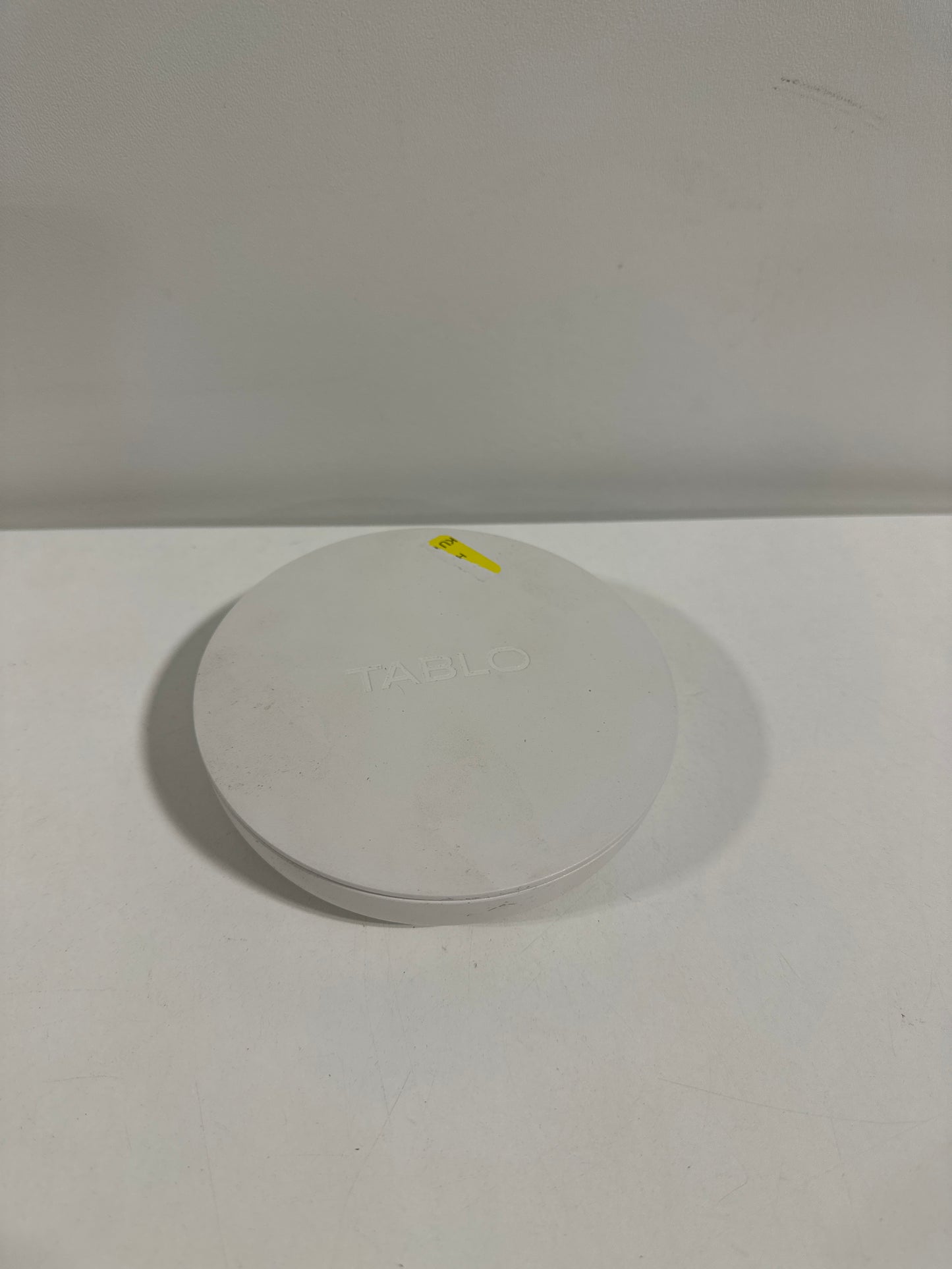 Used Tablo - 4th Gen, 2-Tuner, 128GB Over-the-Air DVR & Streaming Player - White