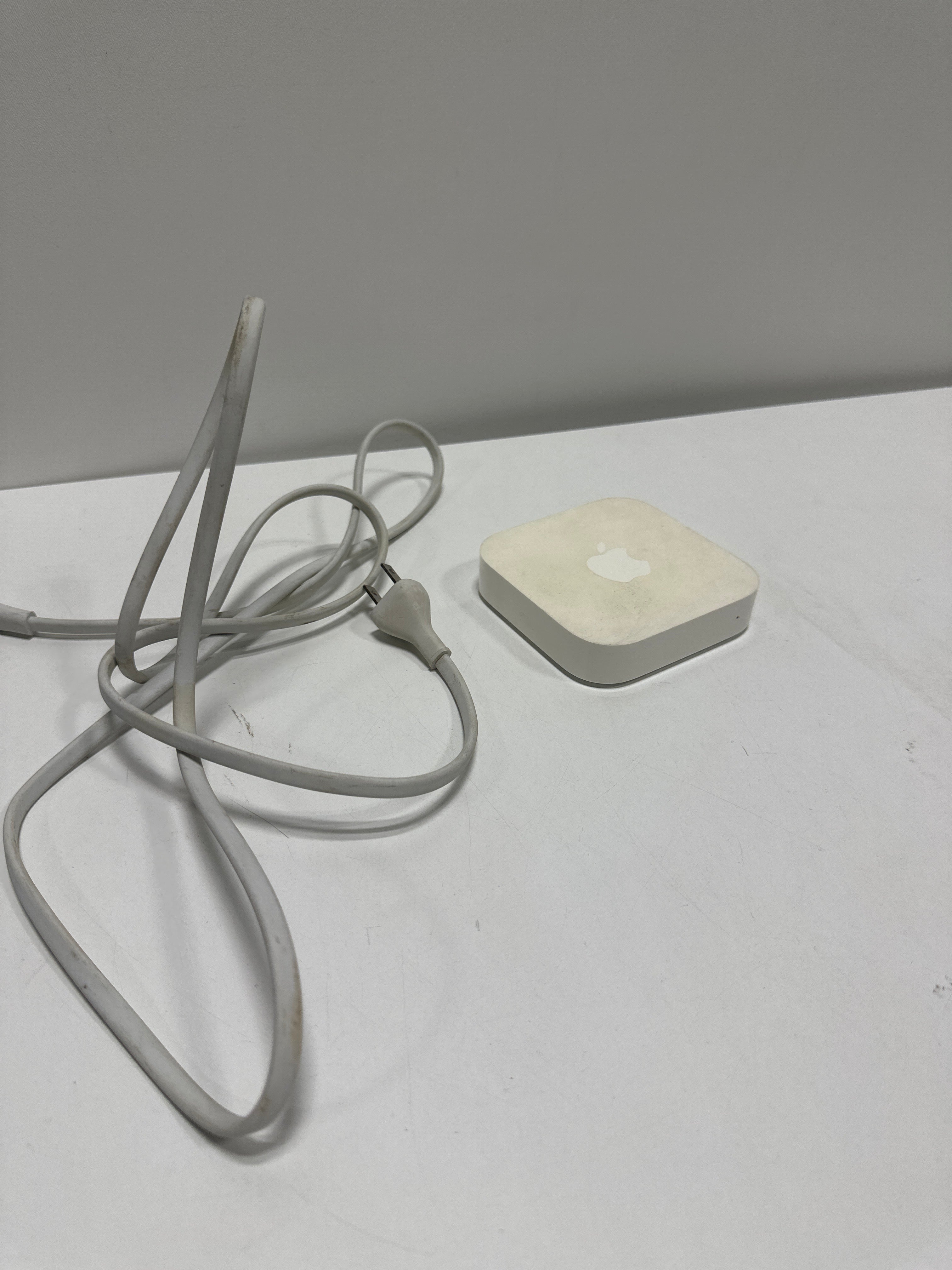Used Apple AirPort Express Router